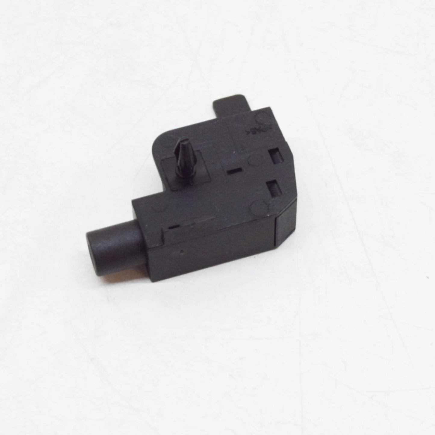 NEW AUDI A2 8Z HAND BRAKE SWITCH 1H0947561A ORIGINAL