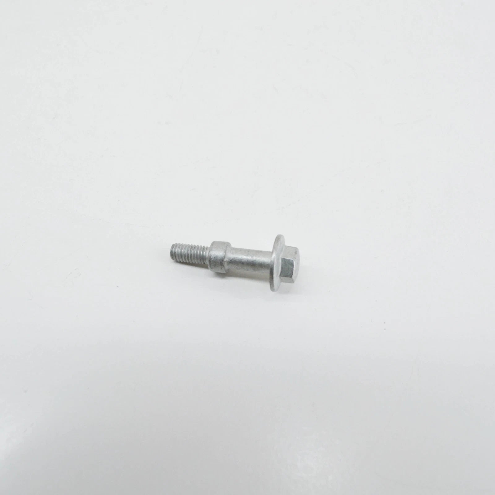 NEW BMW 3 E30 CYLINDER HEAD COVER COLLAR SCREW 11121715915 ORIGINAL