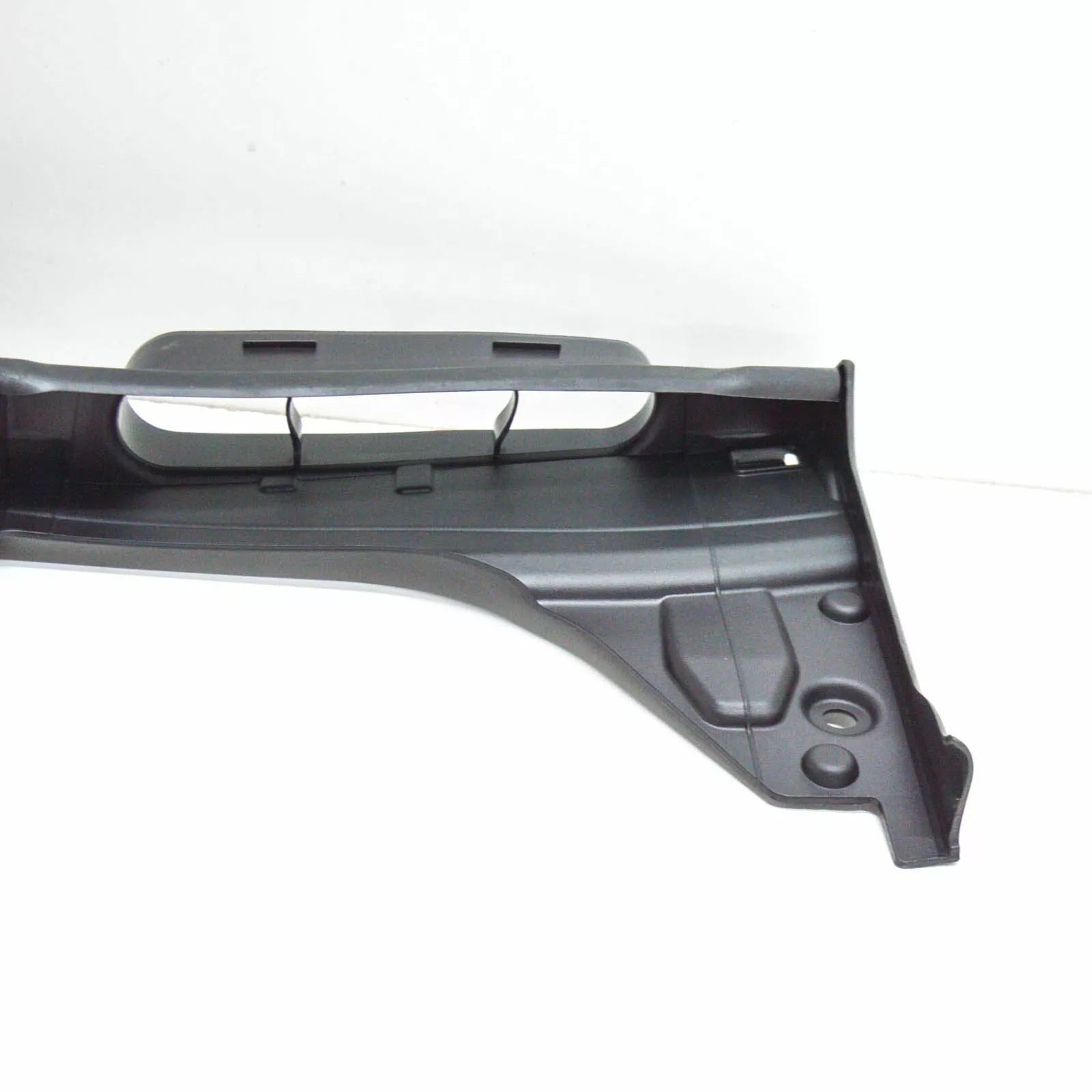 NEW MERCEDES-BENZ C-CLASS W205 COLD AIR INTAKE A2055000155 OEM