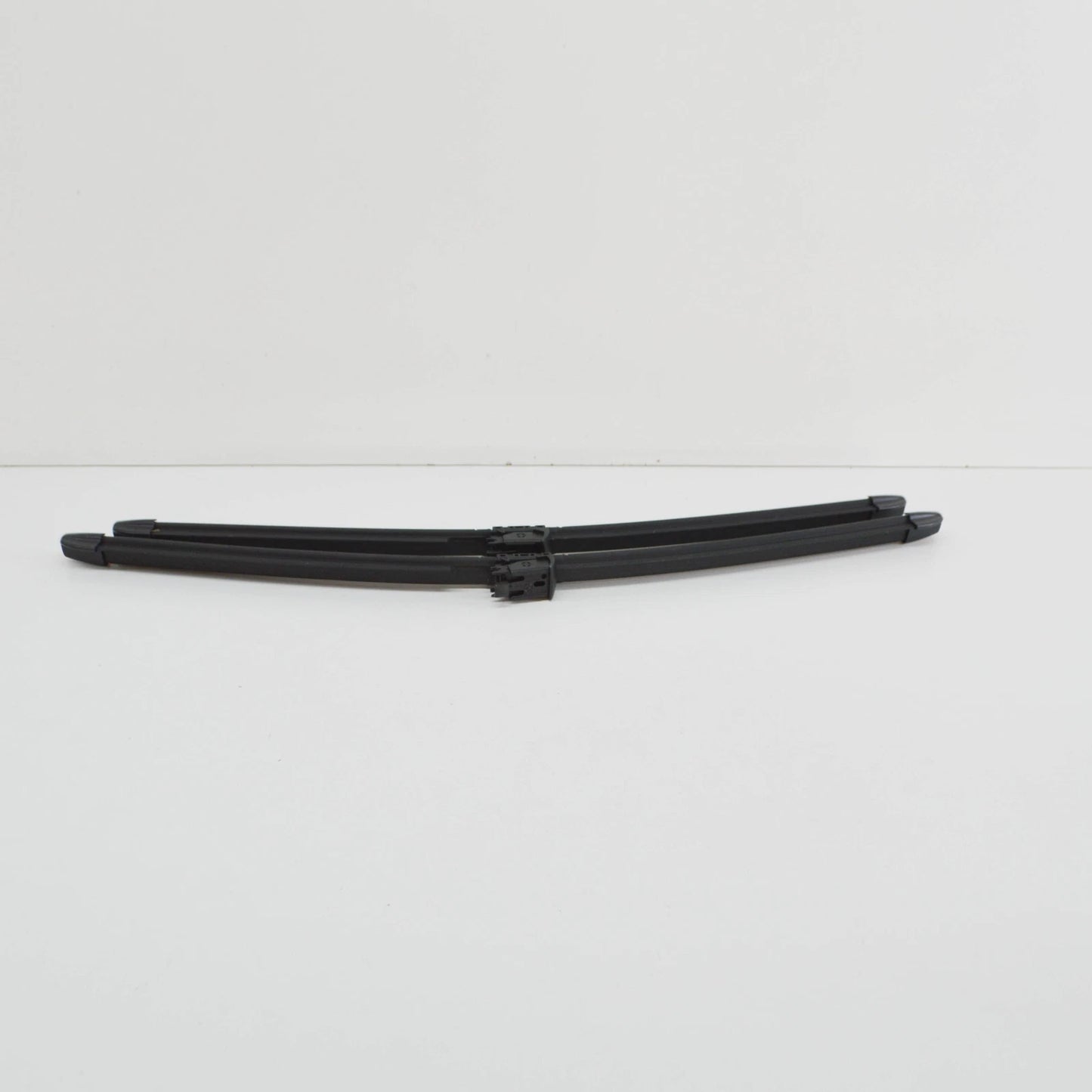 NEW MERCEDES-BENZ S-CLASS W222 FRONT WIPER BLADES SET A2228201245 RHD ORIGINAL
