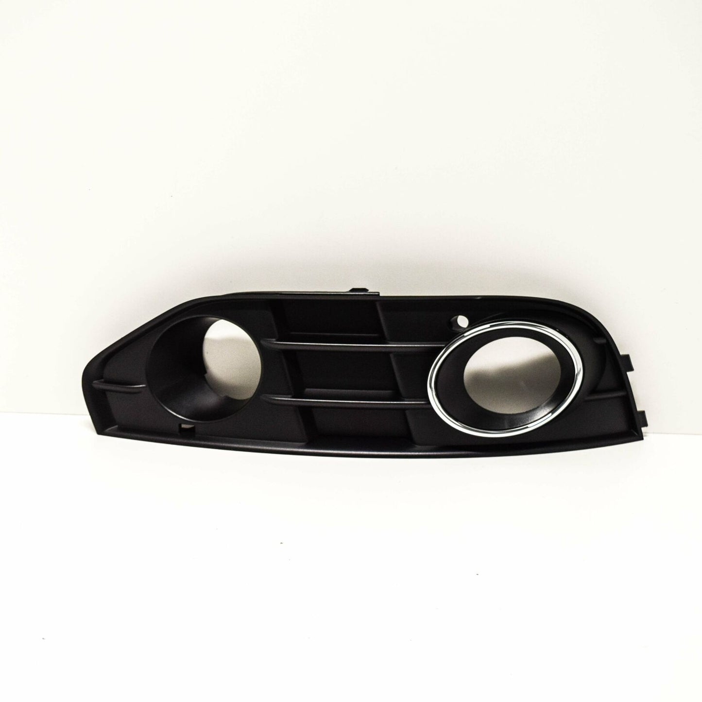 Genuine Audi A4 B8 Front Bumper Right Side Fog Light Grille 8K0807682J01C Original