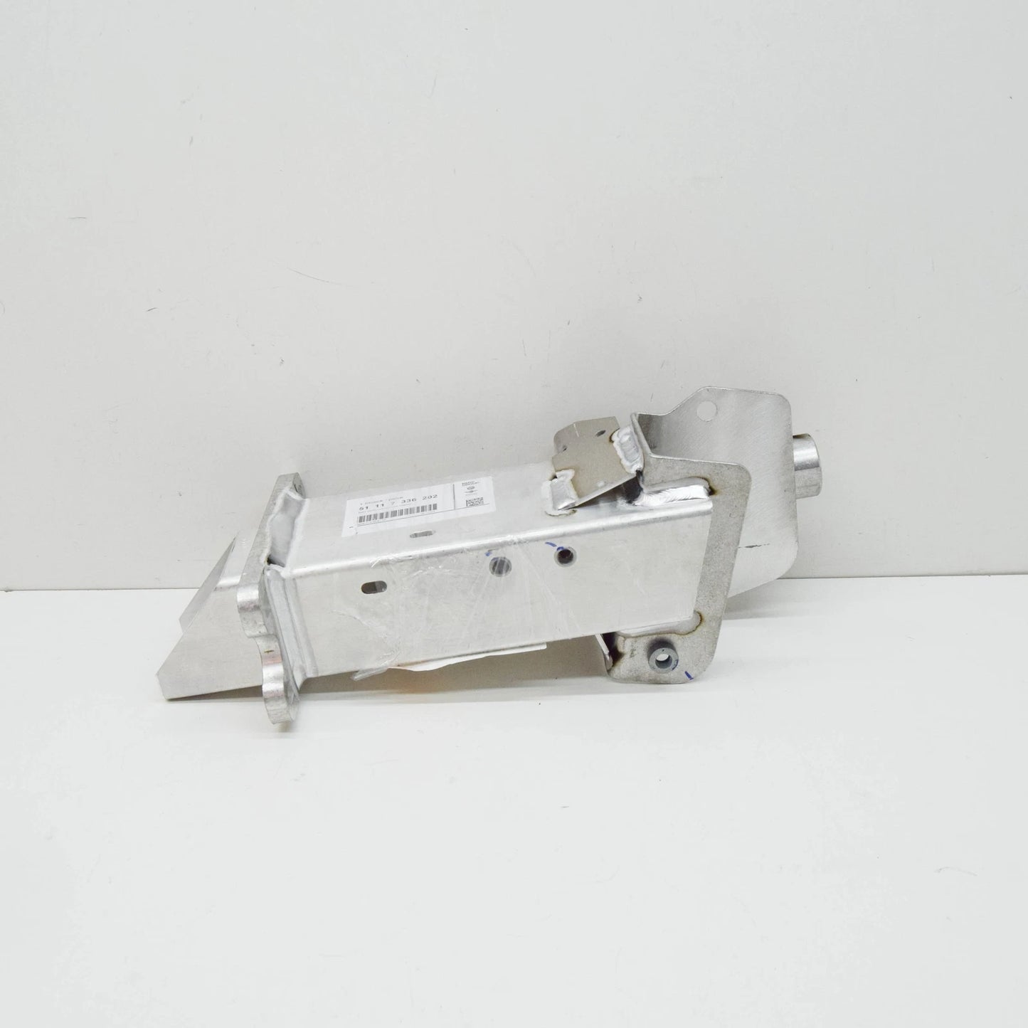 NEW BMW I8 I12 FRONT RIGHT DEFORMATION ELEMENT 7336202 51117336202 ORIGINAL