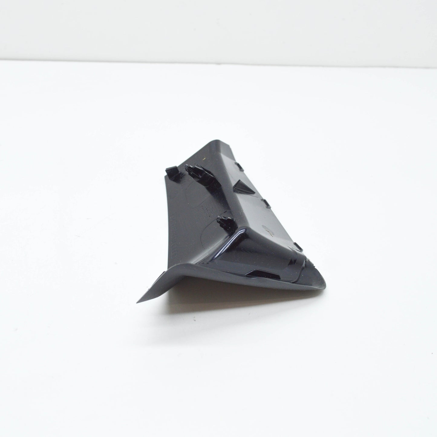 NEW AUDI Q3 F3 SPORTBACK REAR RIGHTTAILLIGHT STRIP 83A945254 ORIGINAL