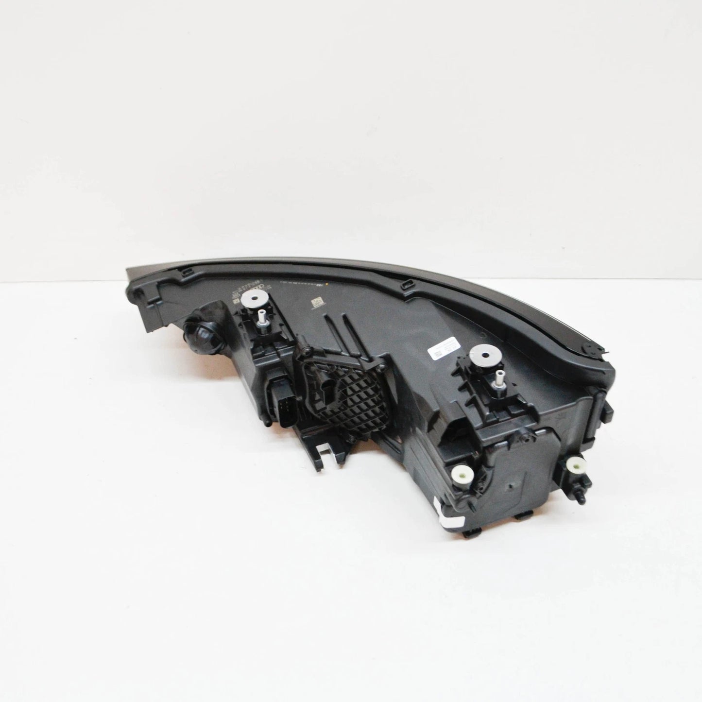 NEW AUDI A1 8X FRONT RIGHT HEADLIGHT RHD 8XA941004A ORIGINAL