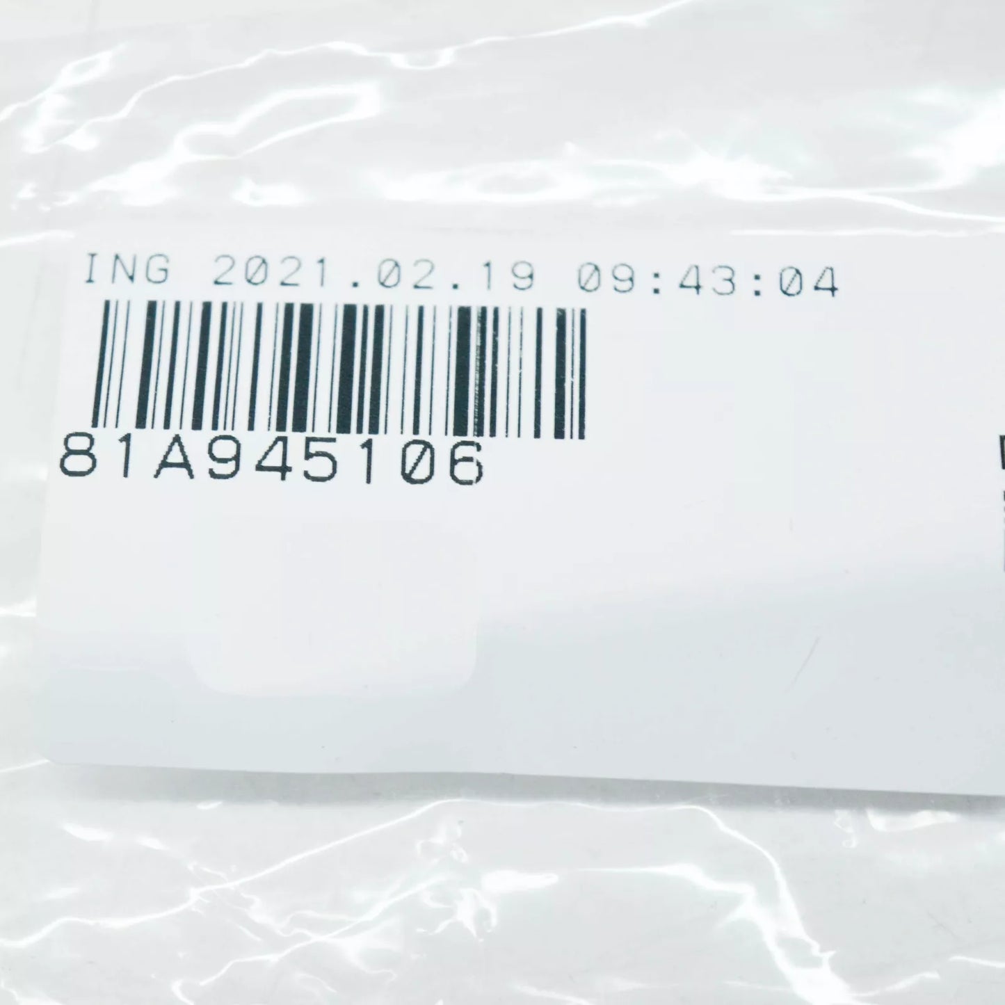 NEW AUDI Q2 REAR RIGHT LIGHT REFLECTOR 81A945106 ORIGINAL