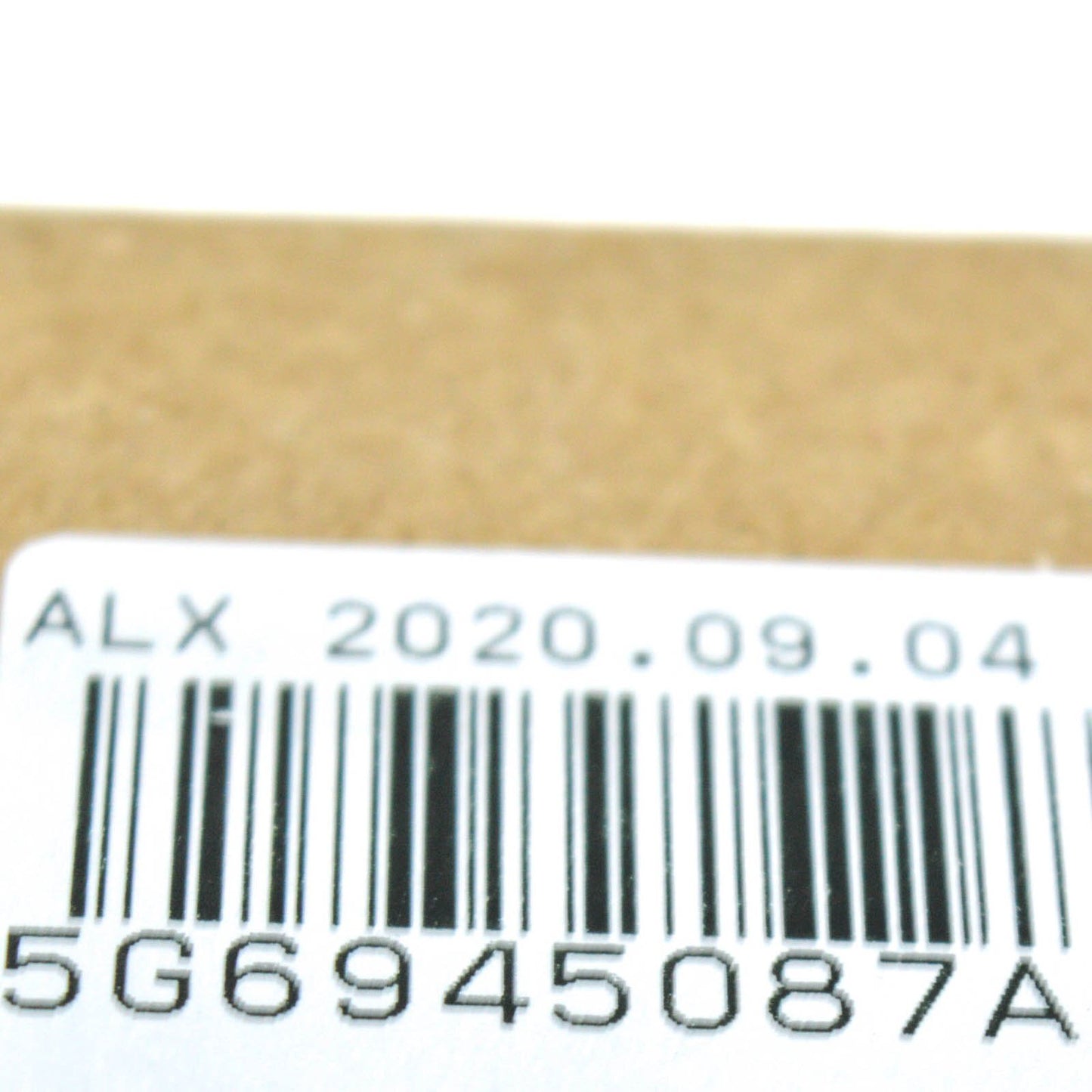 NEW VOLKSWAGEN GOLF MK7 REAR CENTER BRAKE LIGHT 5G6945087A ORIGINAL