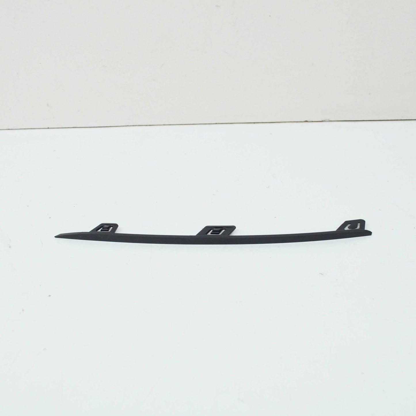 NEW AUDI A6 C8 FRONT BUMPER GRILLE LOWER INSERT MOLDING 4K08072329B9 ORIGINAL