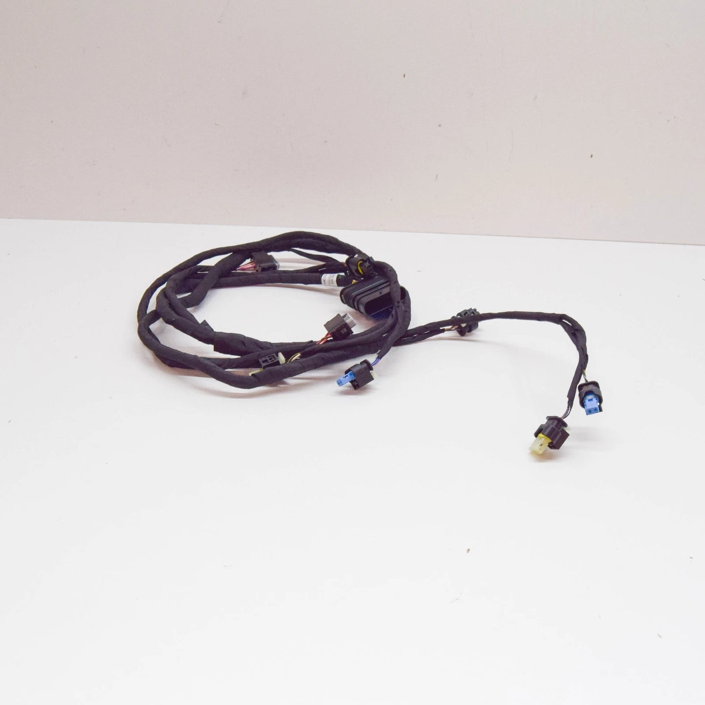 NEW MERCEDES-BENZ E CABRIO A207 FRONT PARKING AID WIRING A2074400308 ORIGINAL