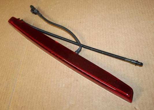 NEW SEAT ARONA KJ REAR THIRD BRAKE CENTRE STOP LIGHT 6F9945097B ORIGINAL