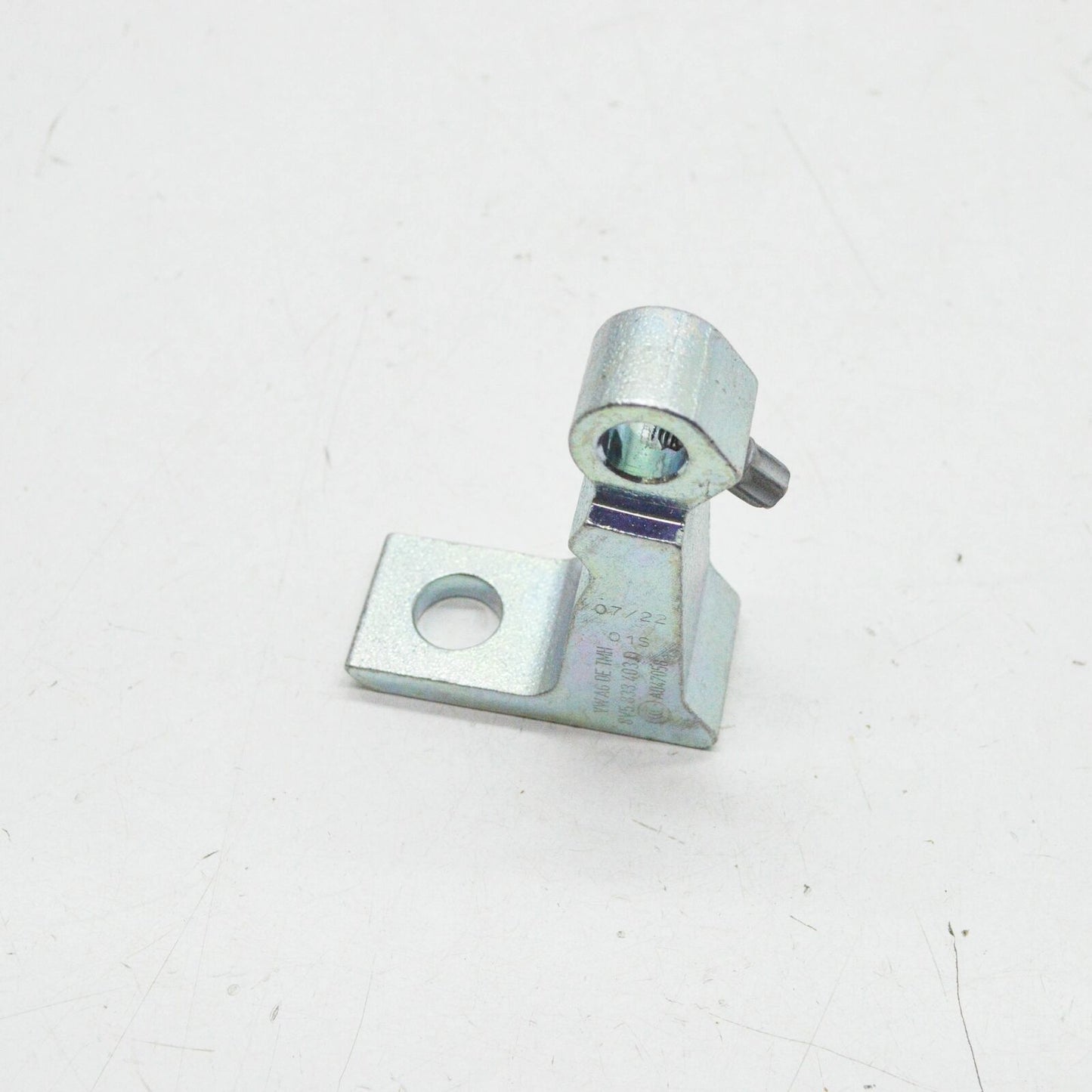 NEW AUDI Q4 E-TRON FRONT LEFT DOOR UPPER HINGE 8V5833403D ORIGINAL