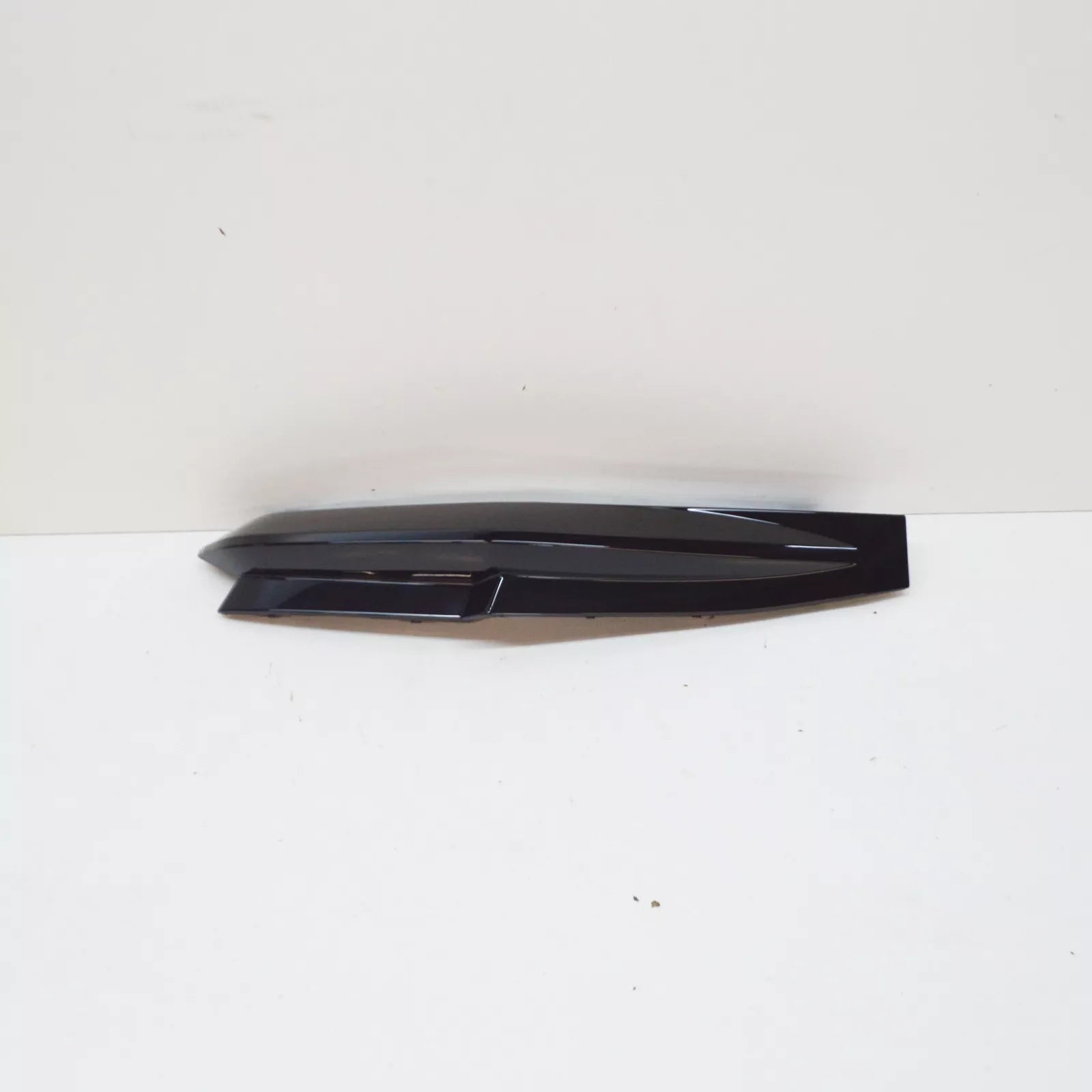 NEW BMW M4 G82 REAR BUMPER LEFT SIDE TRIM 8076449 51128076449 ORIGINAL