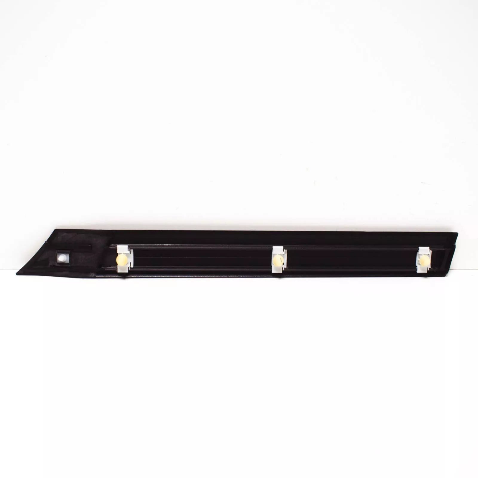 NEW BMW M3 E36 REAR RIGHT QUARTER MOLDING TRIM 51132233690 2233690 ORIGINAL