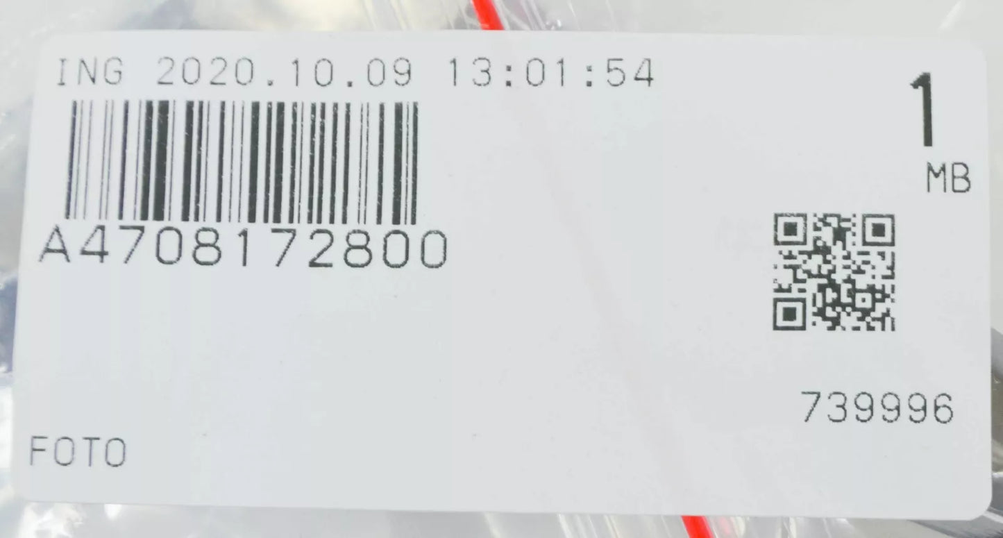 NEW MERCEDES-BENZ X W470 FRONT RADIATOR GRILLE EMBLEM BADGE A4708172800 ORIGINAL