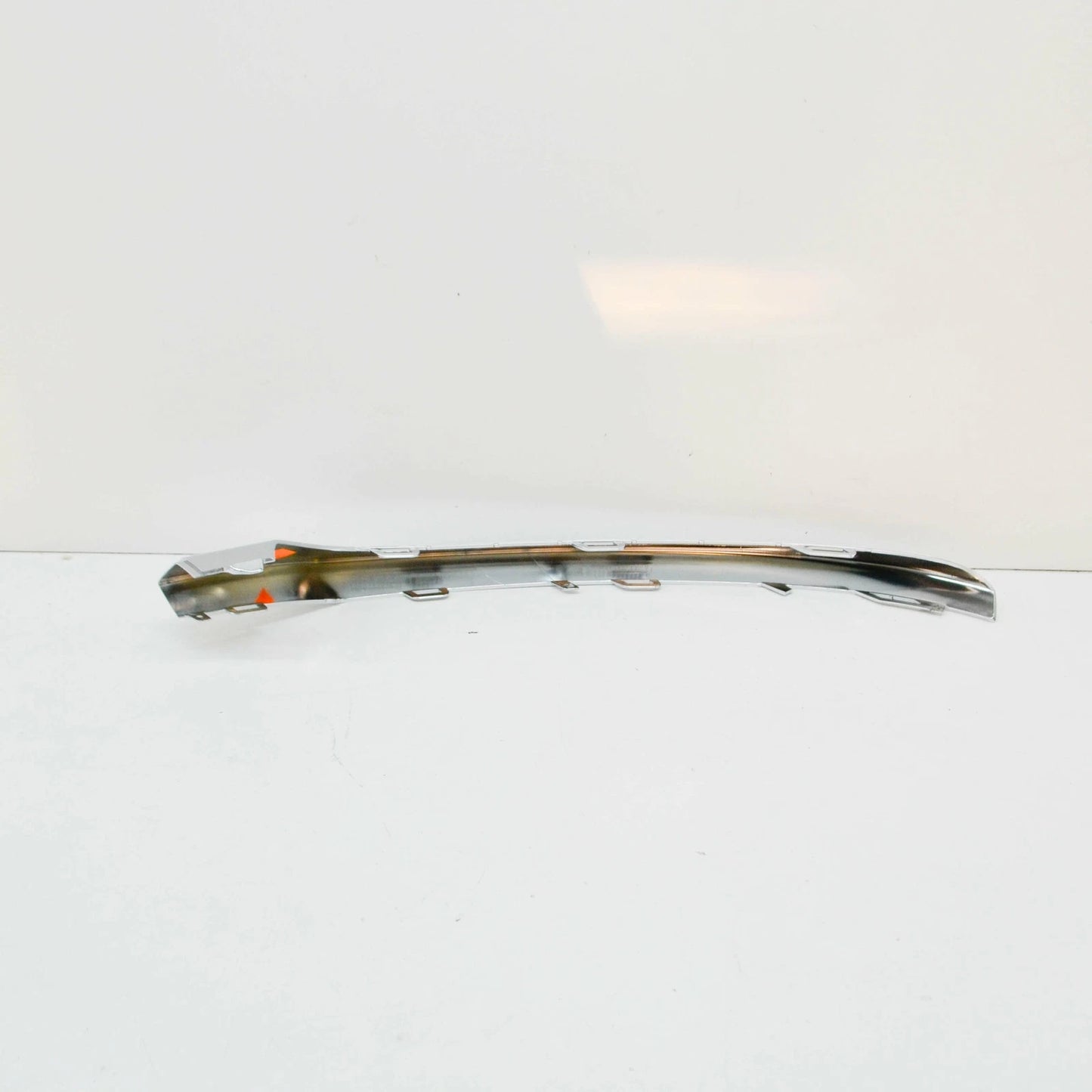 NEW MB C W205 FRONT BUMPER LOWER RIGHT CHROME LIP A2058852000