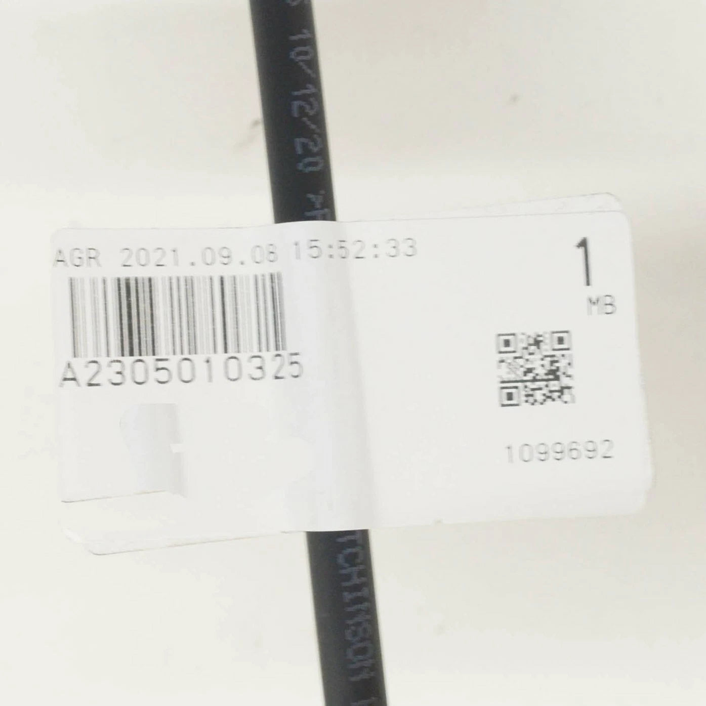 NEW MERCEDES-BENZ SL R230 ENGINE COOLANT RECOVERY TANK HOSE A2305010325