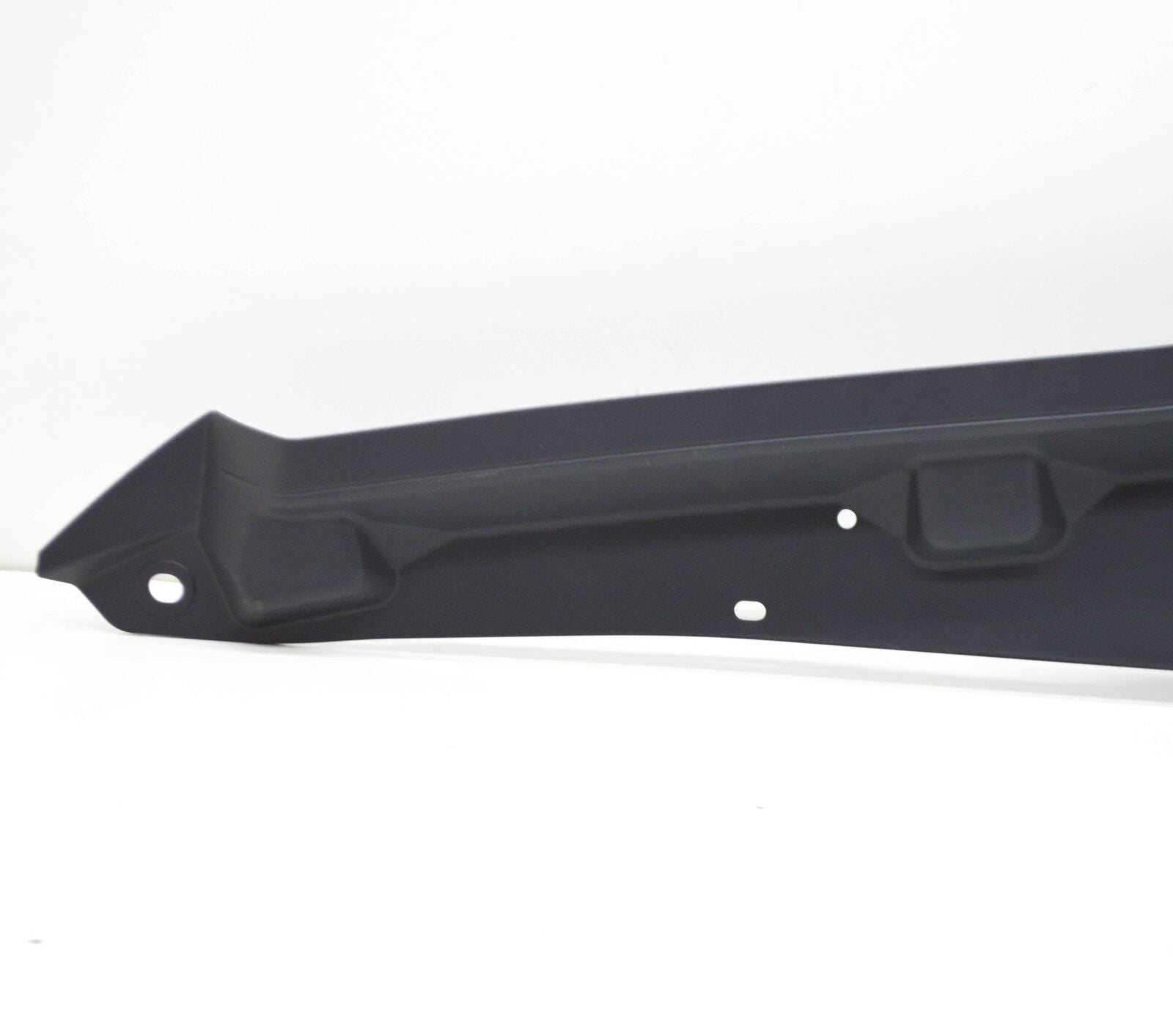 NEW SKODA YETI 5L FRONT BUMPER TRIM COVER 5L08533439B9 ORIGINAL