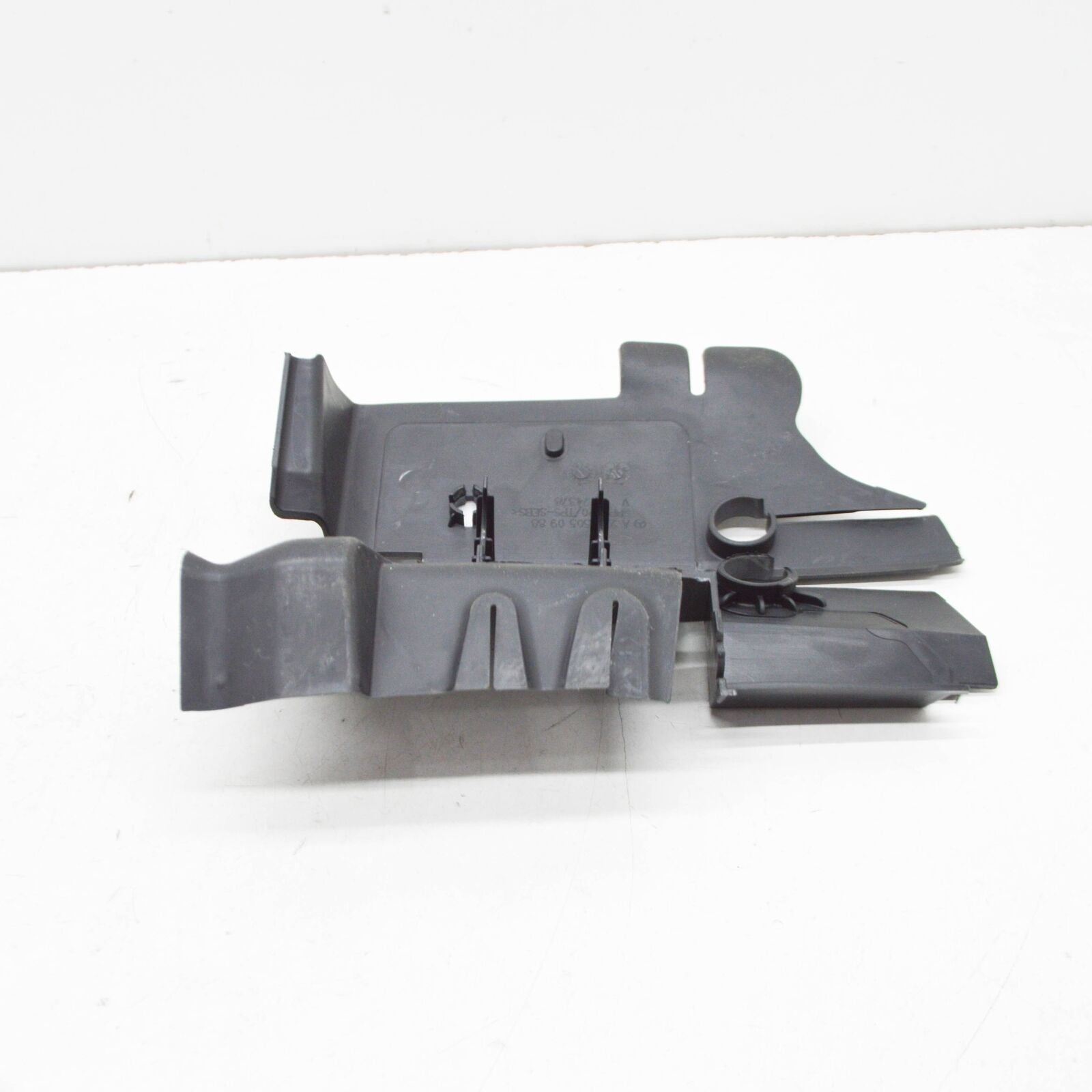 NEW MERCEDES-BENZ SL R231 RADIATOR AIR DUCT A2315050988 ORIGINAL