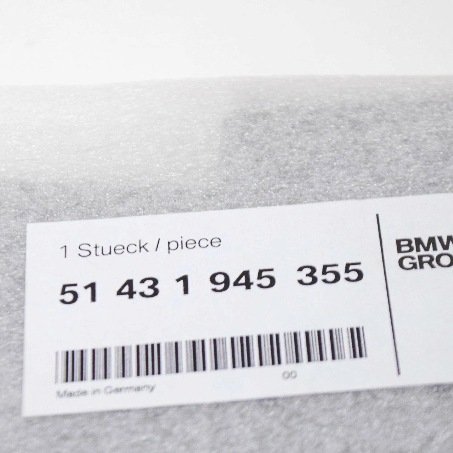 NEW BMW 3 E30 CONVERTIBLE REAR TOP LEFT COVERING LID 51431945355 ORIGINAL