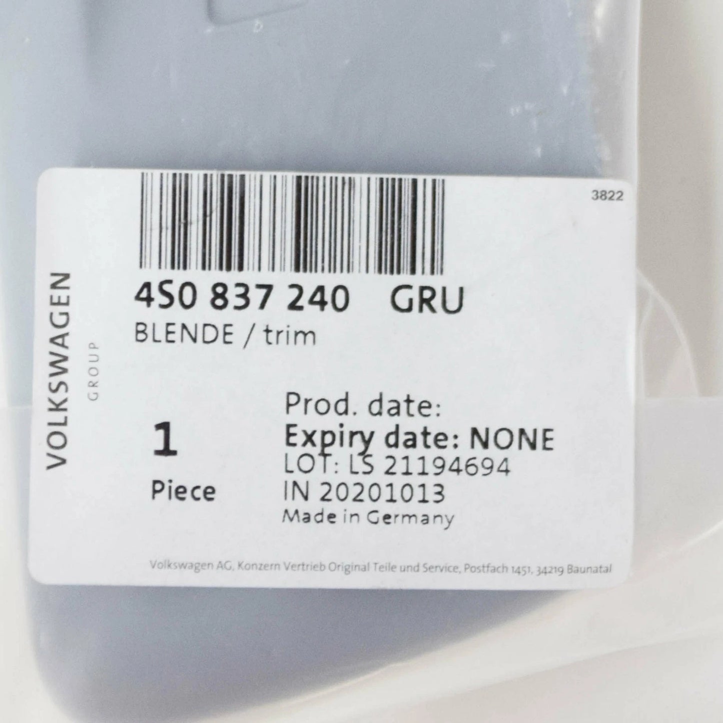 NEW AUDI R8 4S FRONT RIGHT TRIM PLATE DOOR HANDLE 4S0837240GRU 2018