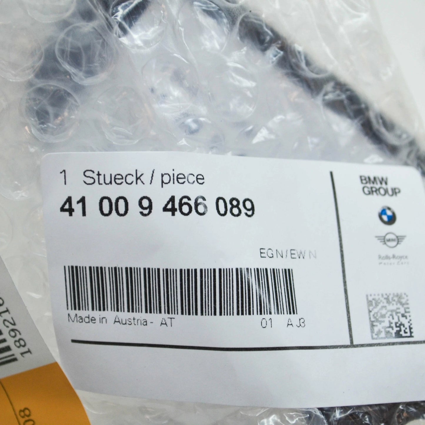 NEW BMW M4 COUPE G22 G82 FRONT LEFT FENDER HOLDER BRACKET 41009466089 ORIGINAL
