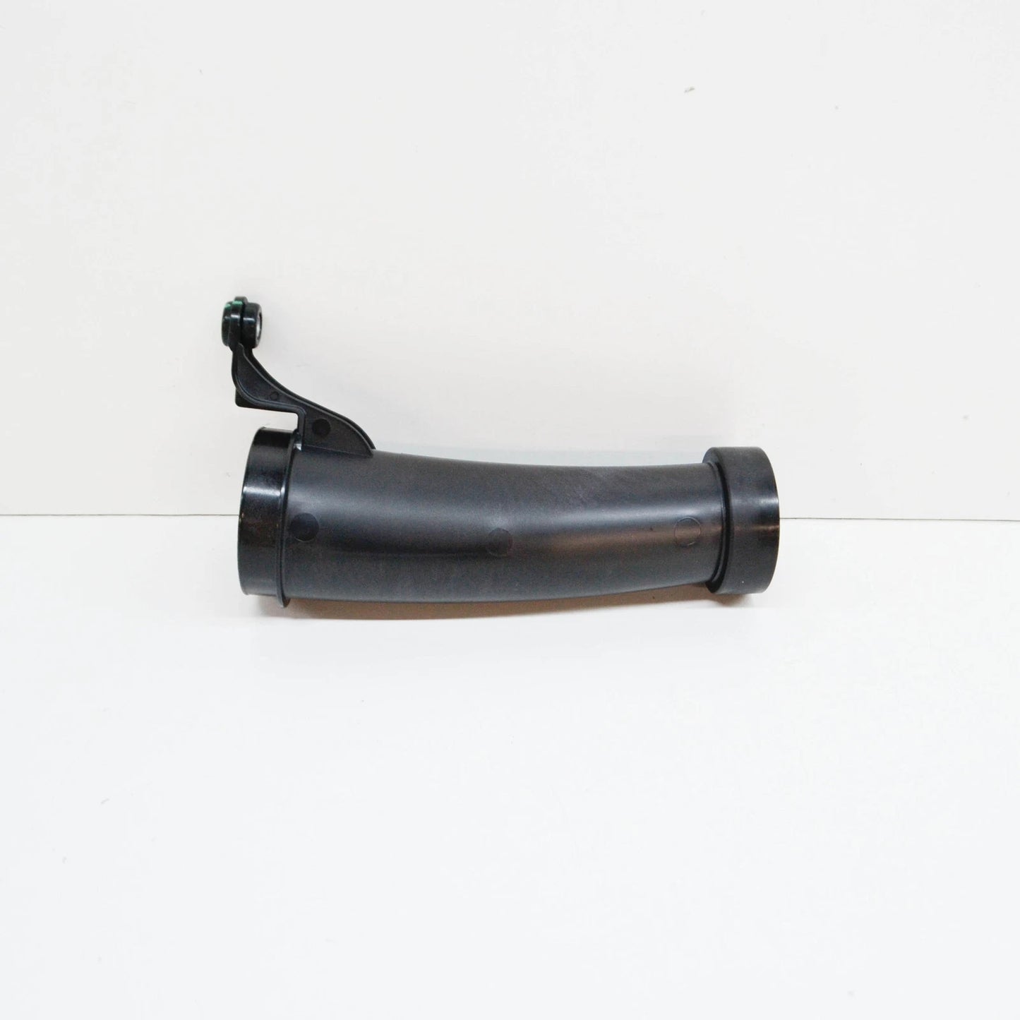 NEW BMW M3 F80 LOWER AIR DUCT TUBE PIPE 13717846272 7846272 ORIGINAL