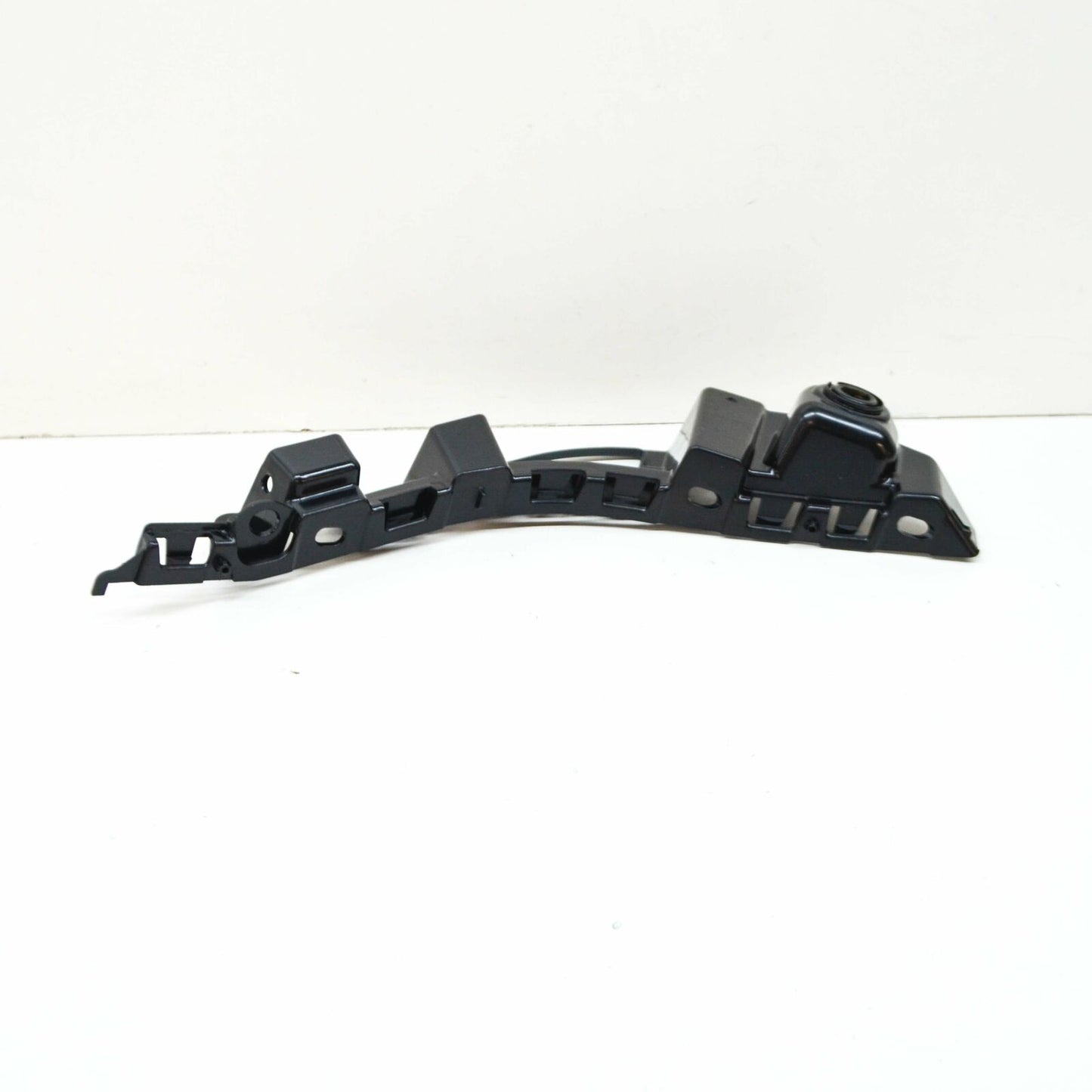 NEW MERCEDES-BENZ SPRINTER W910 FRONT RIGHT BUMPER BRACKET A9108850500 ORIGINAL