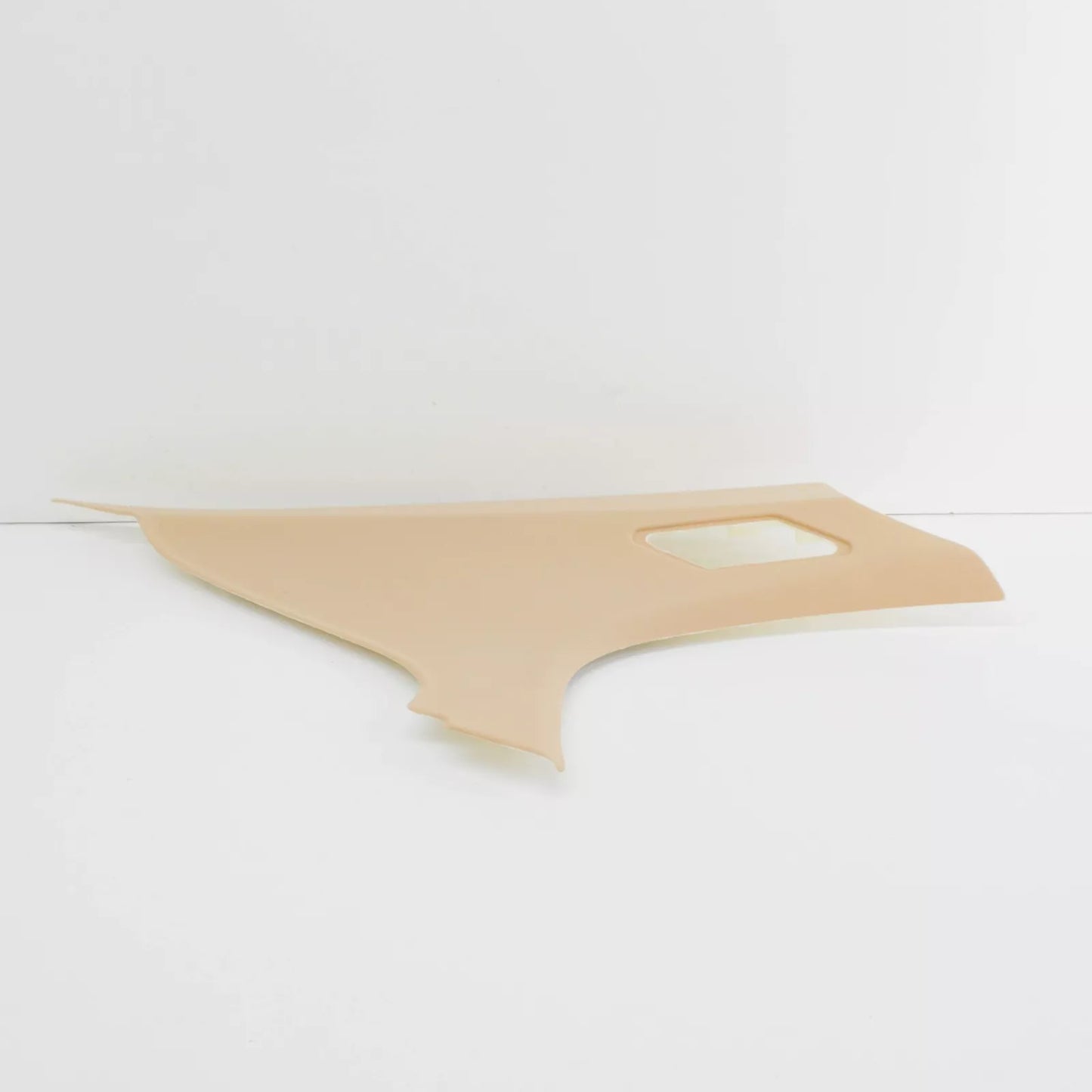 NEW BMW 3 E46 REAR LEFT C-PILLAR COVER TRIM 51438226593 8226593 ORIGINAL