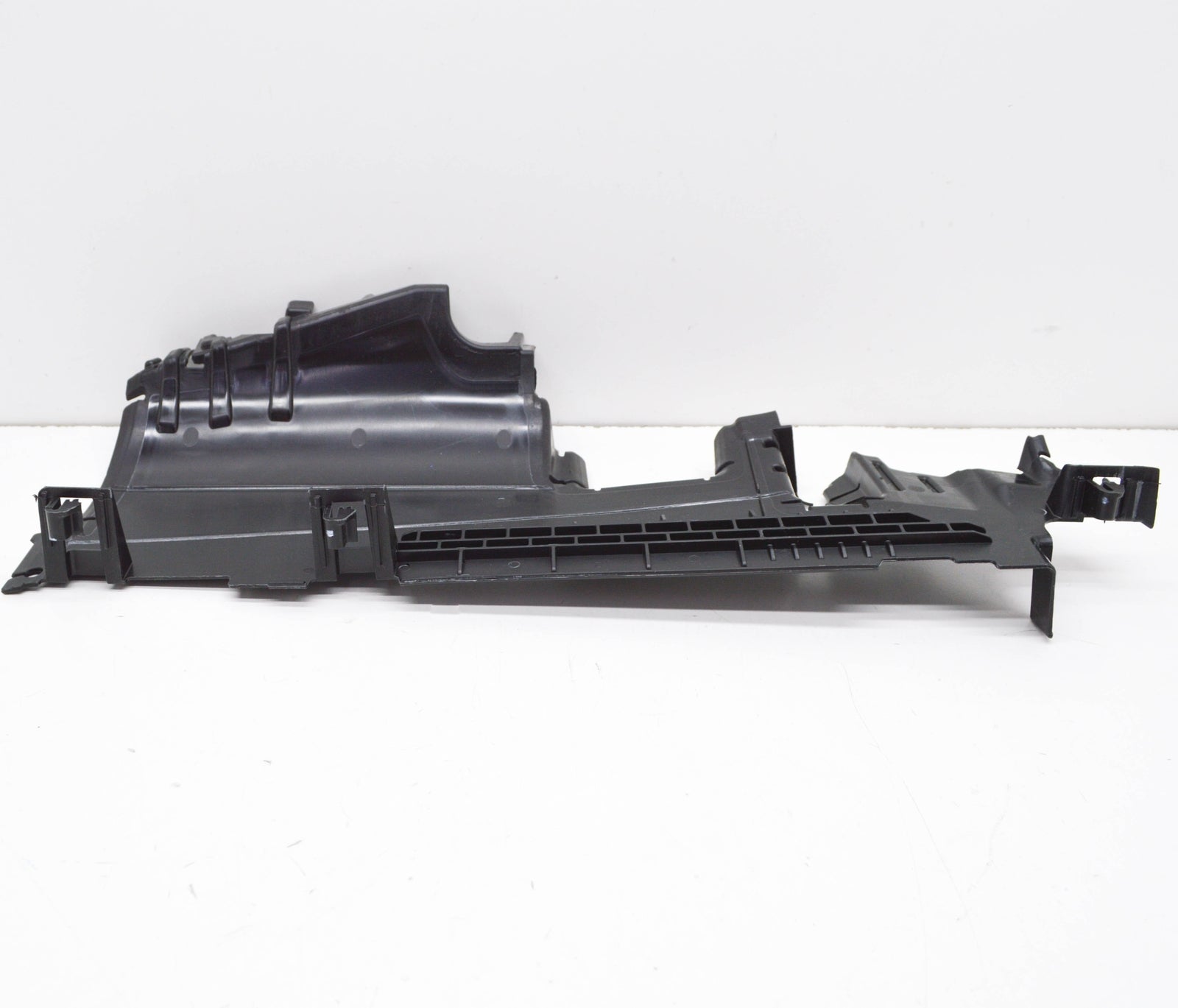 NEW VOLKSWAGEN GOLF MK7 5G LEFT RADIATOR AIR GUIDE 5G0121283AD ORIGINAL