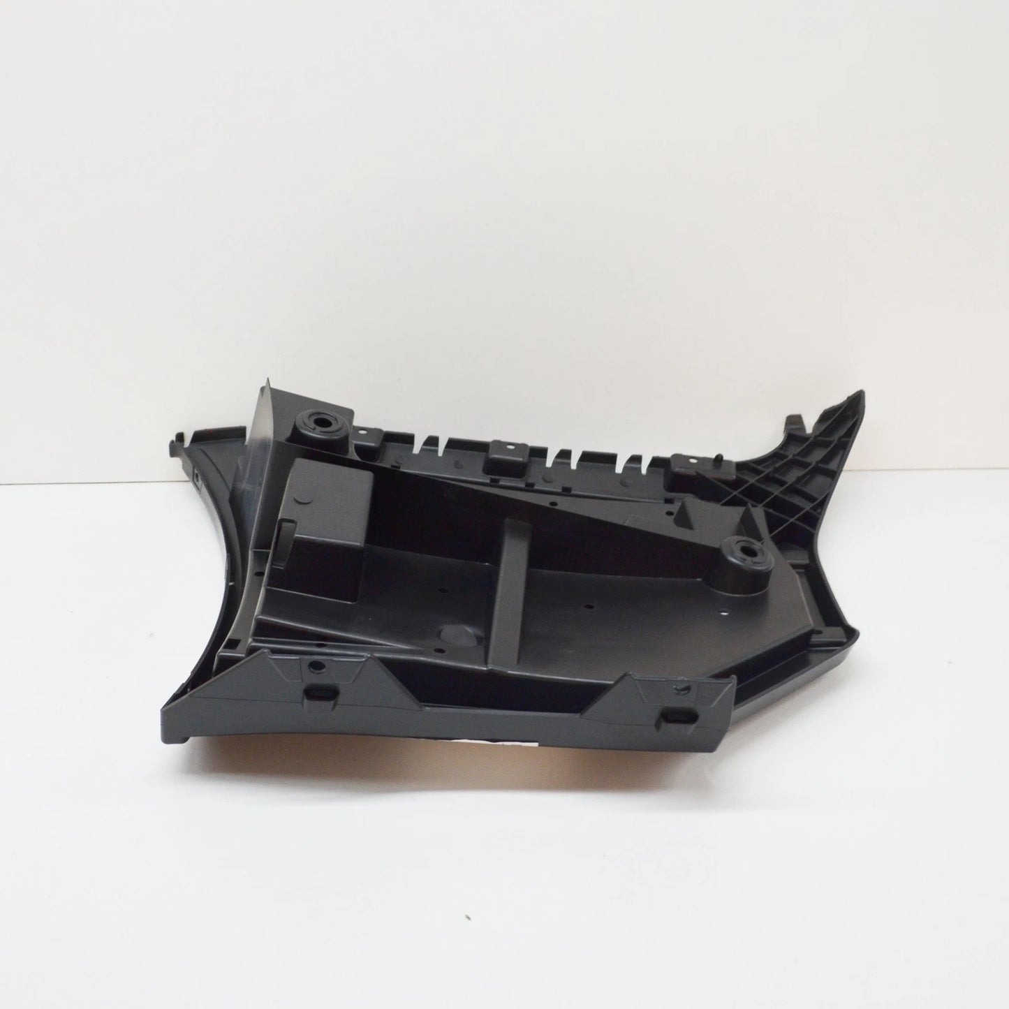 NEW BMW M3 COUPE E92 REAR RIGHT BUMPER M GUIDE 7900842 51127900842 ORIGINAL