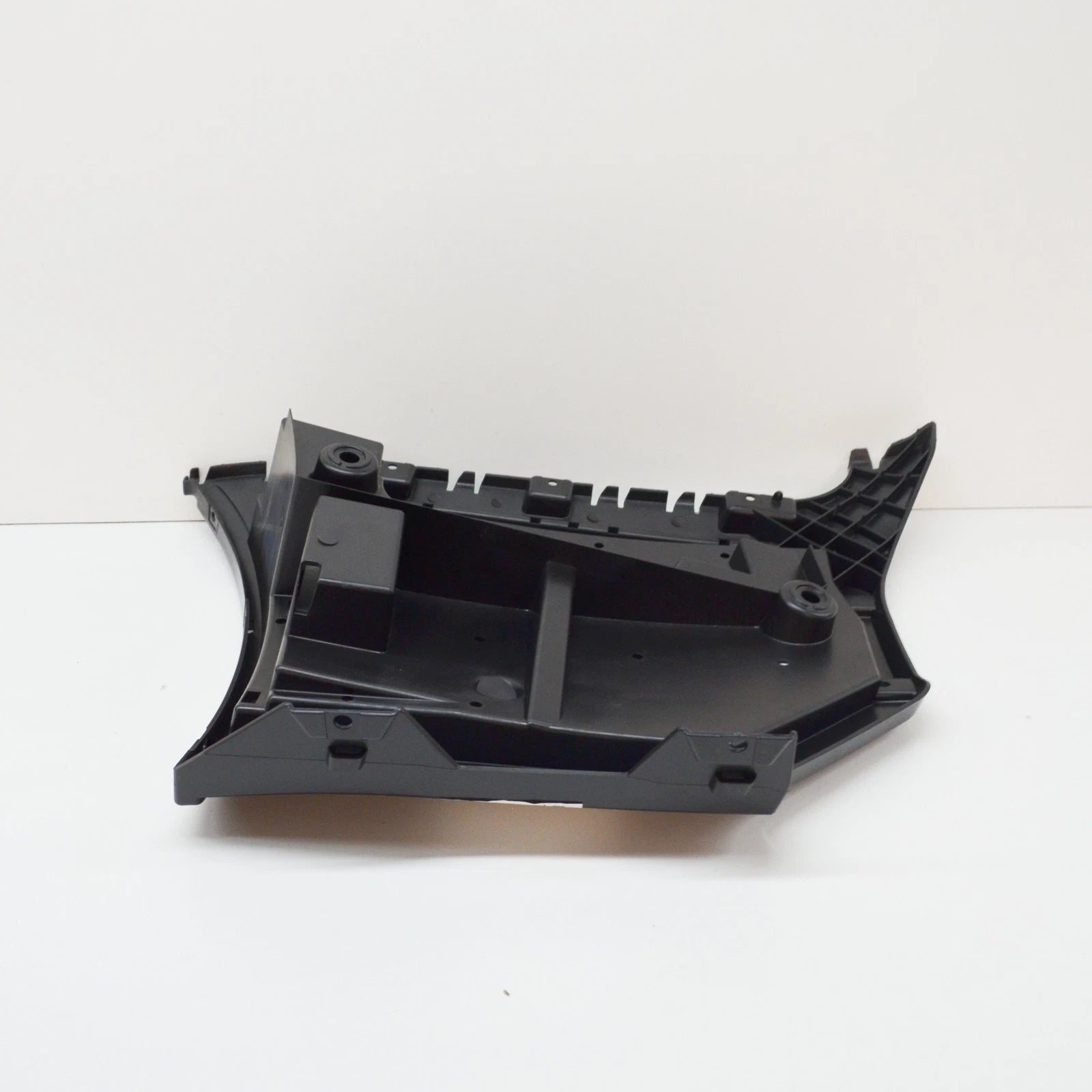 NEW BMW M3 COUPE E92 REAR RIGHT BUMPER M GUIDE 7900842 51127900842 ORIGINAL