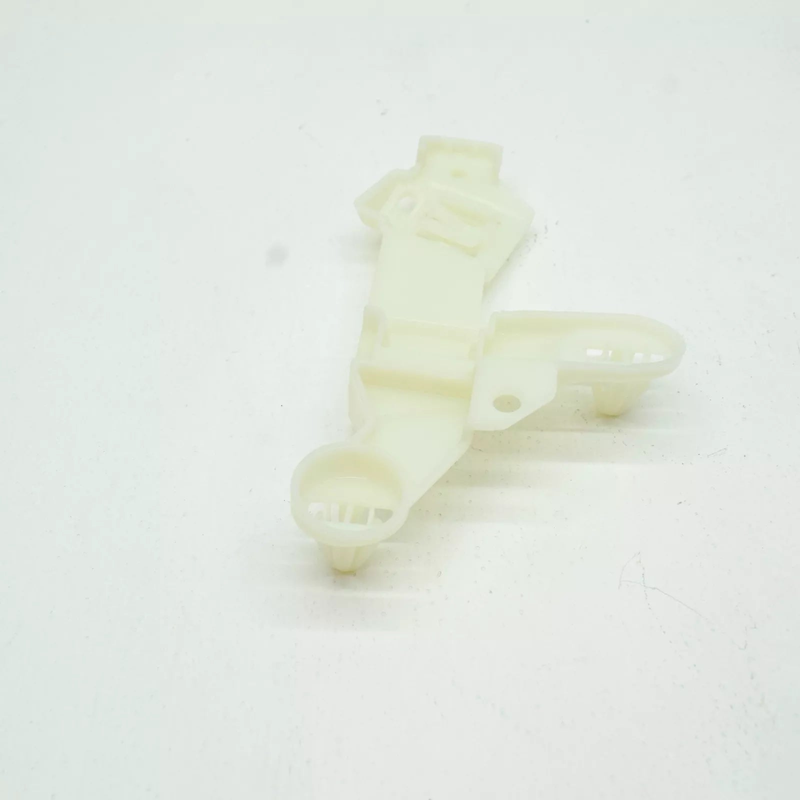 NEW BMW 5 G30 HOLDER RELAY 61366844018 6844018 ORIGINAL