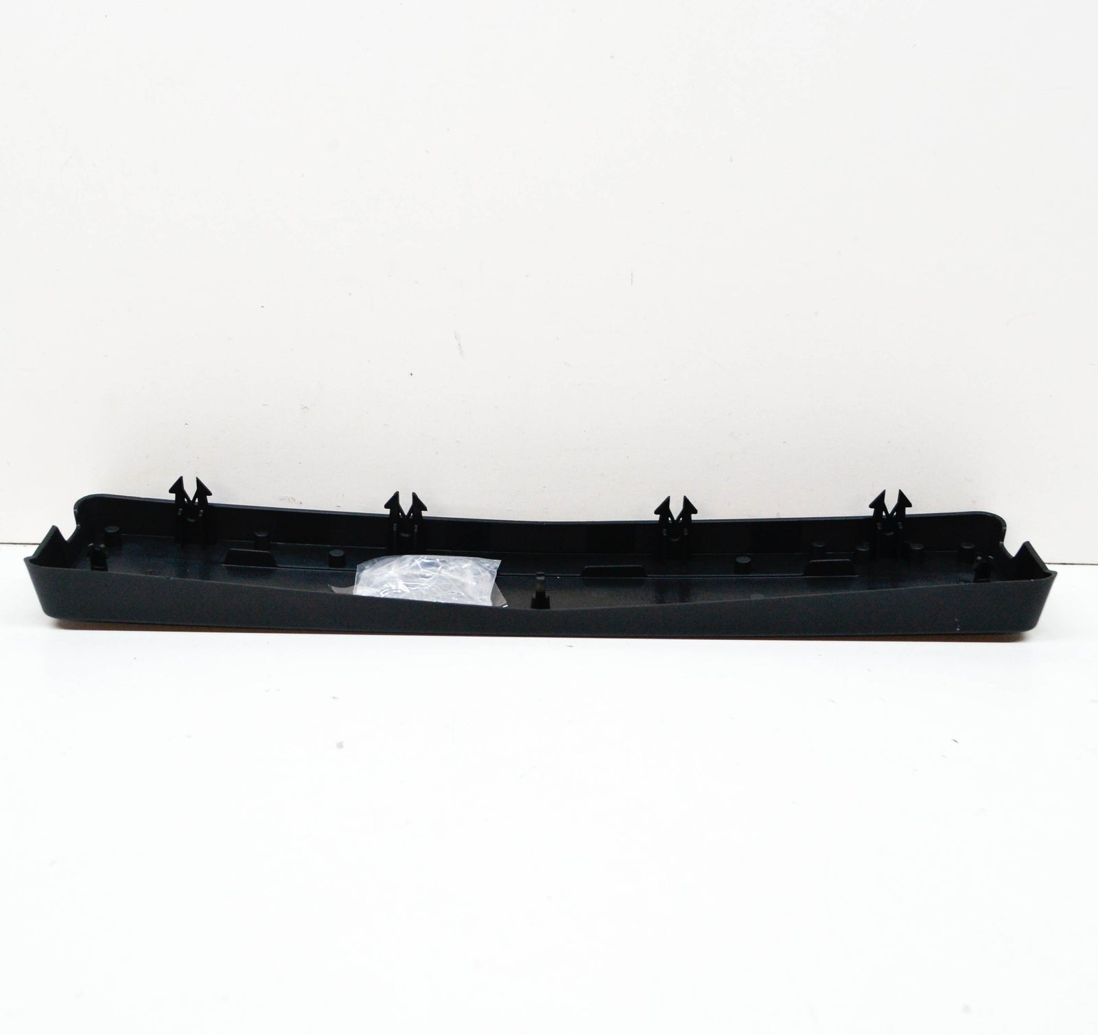 NEW MB GLC X253 FRONT BUMPER LICENSE PLATE HOLDER A2538802102 ORIGINAL