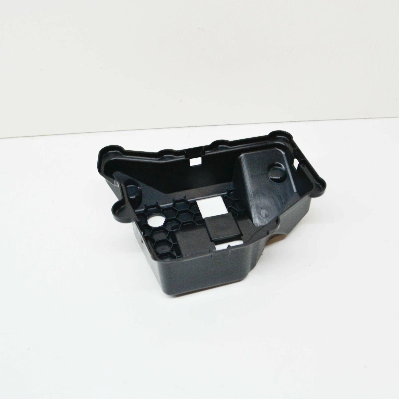 NEW AUDI A1 8X ENGINE COMPARTMENT TRIM COVER 04E103729 ORIGINAL