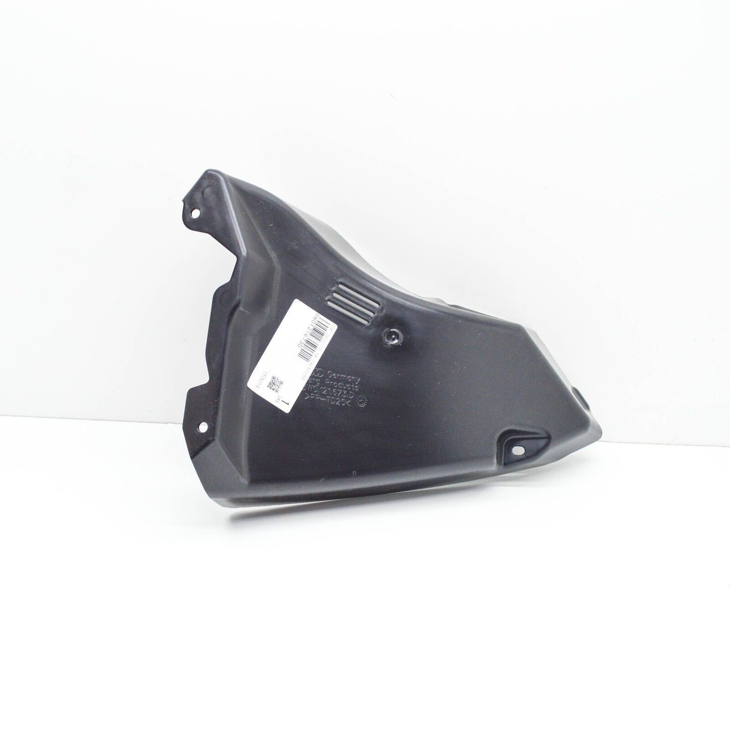 NEW AUDI RS4 B9 FRONT LEFT AIR GUIDE 8W0121673D ORIGINAL