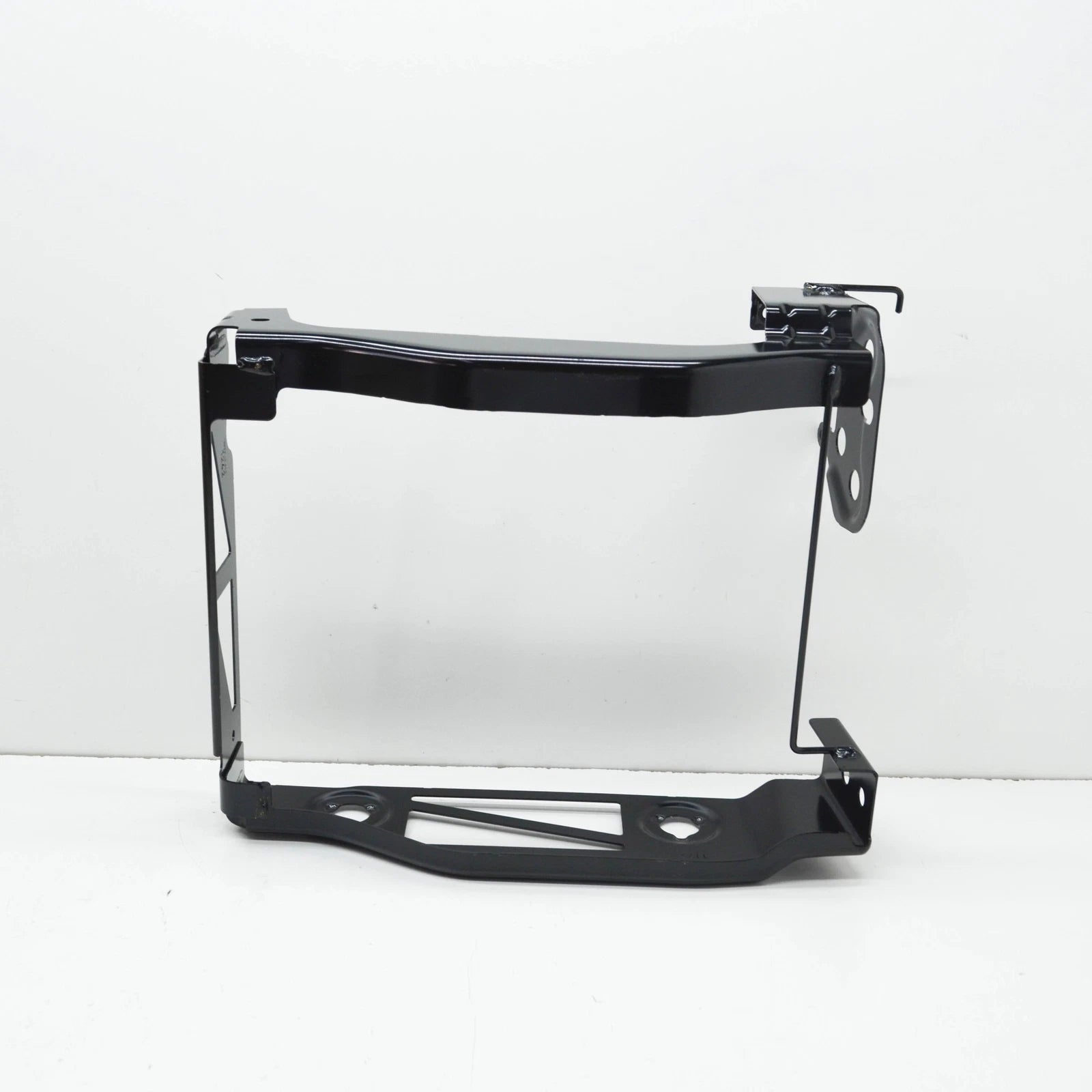 NEW BMW M4 COUPE G82 FRONT RIGHT HEADLIGHT MOUNT PLATE 51118071636 ORIGINAL