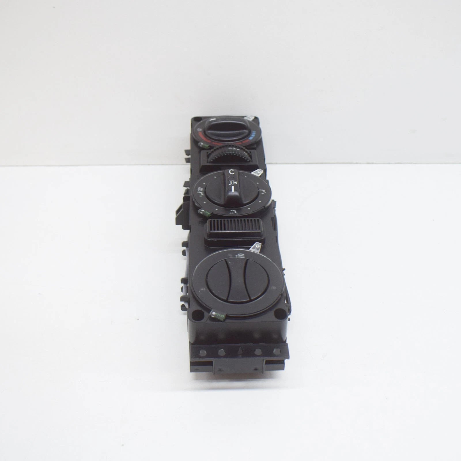 NEW MB SPRINTER 903 HEATER CONTROL PANEL SWITCH RHD A0008306585
