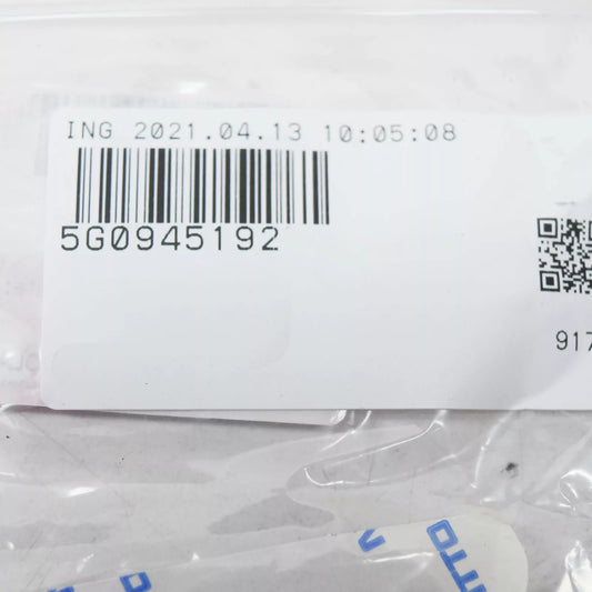 NEW VW GOLF MK7 REAR RIGHT INNER TAIL LIGHT SEAL 5G0945192 ORIGINAL