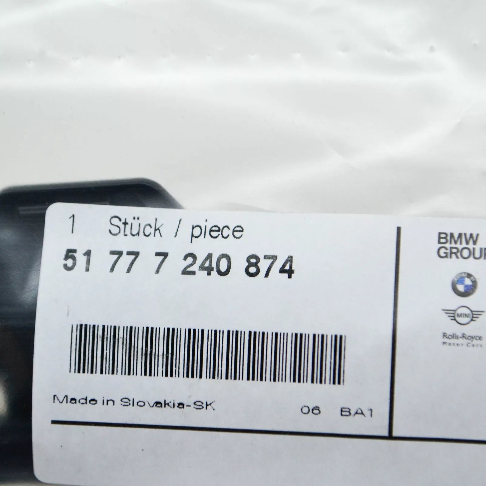 NEW BMW 3 F30 SUPPORTING LEDGE COVER DOOR SILL RIGHT 51777240874 ORIGINAL