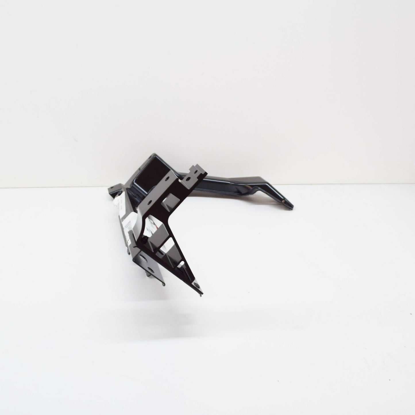 new jaguar f-pace x761 front panel right support frame t4a3584 original