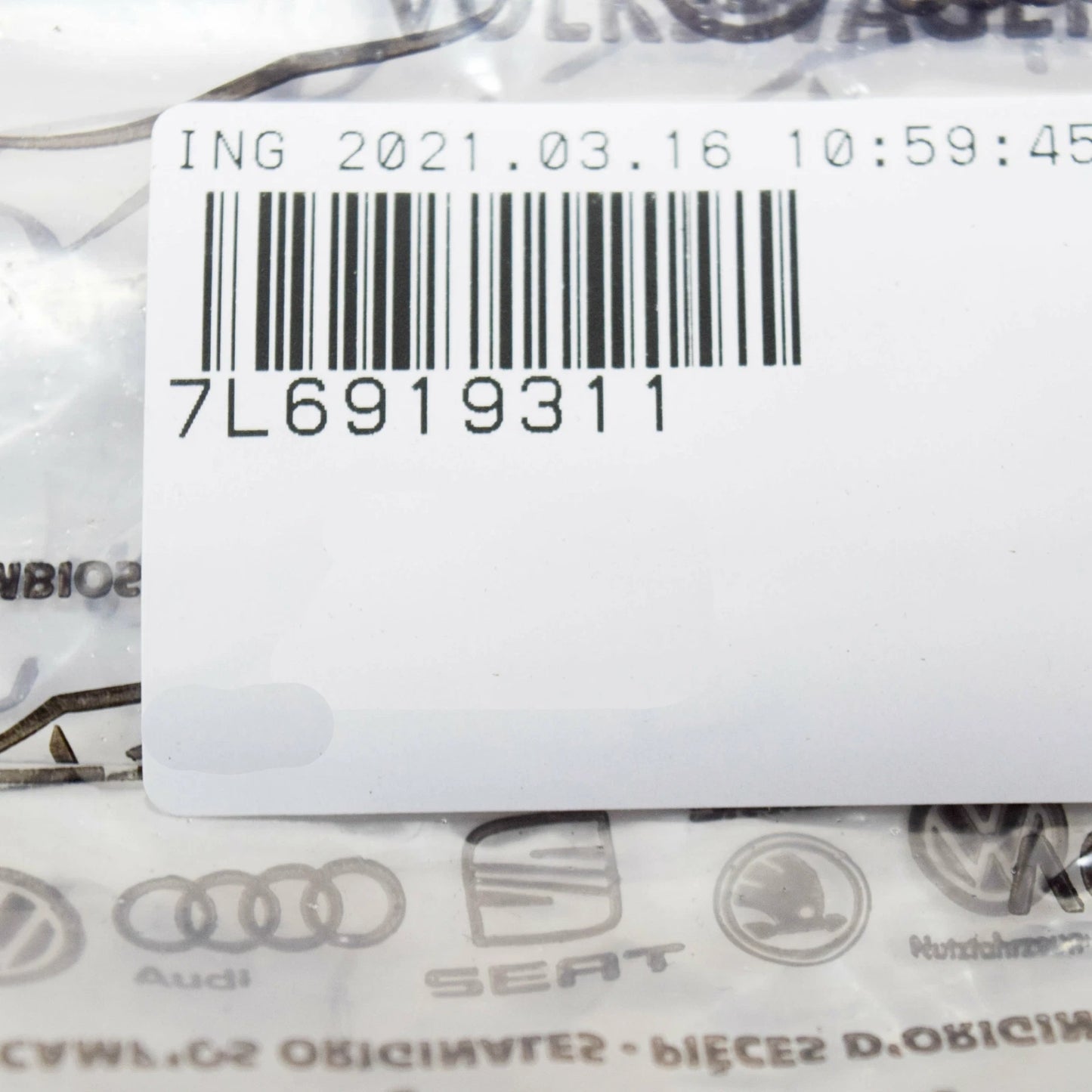 NEW AUDI A1 8X FRONT POWER OUTLET COVER 7L6919311 ORIGINAL