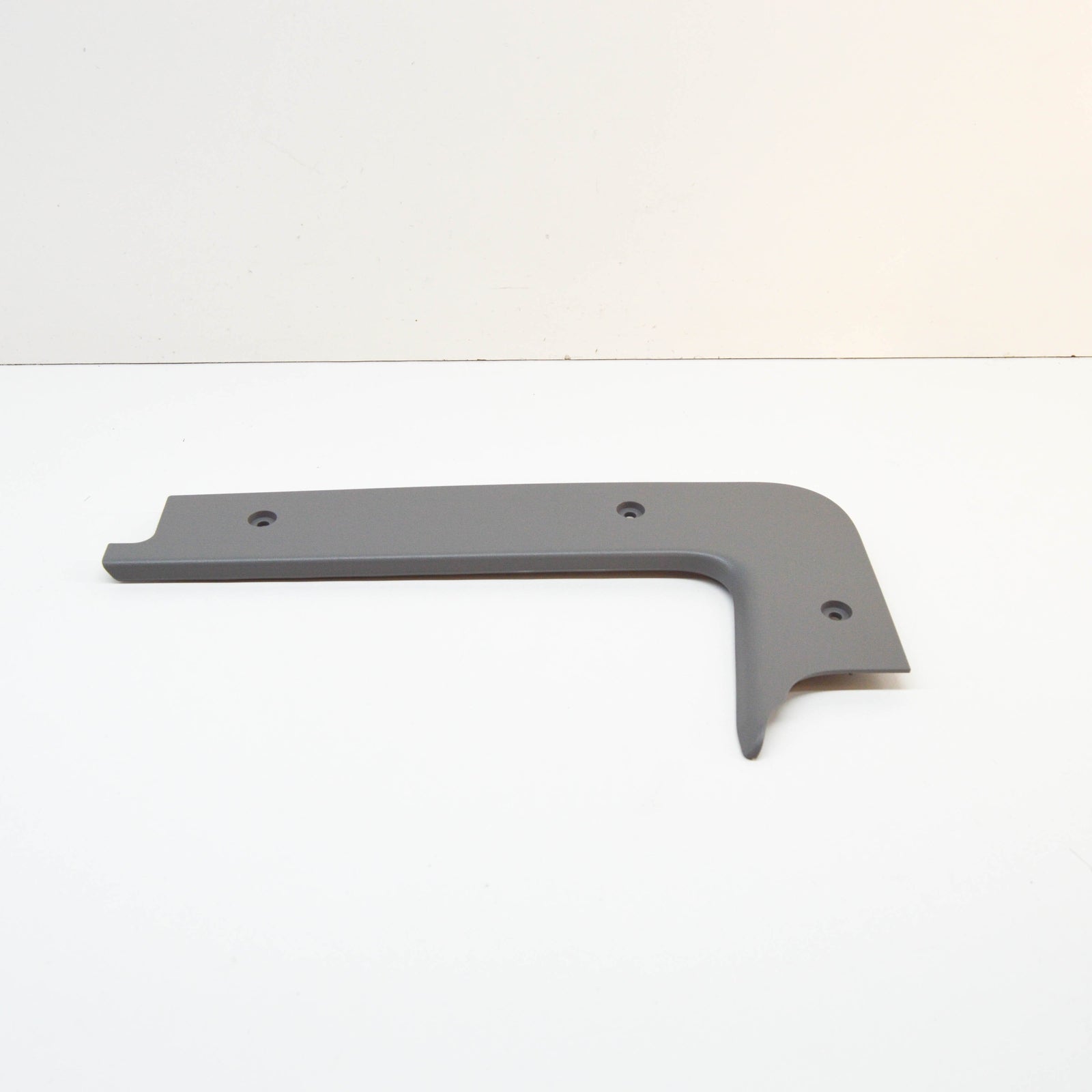 NEW MB SPRINTER W906 FRONT RIGHT ENTRANCE COVER A90668626077J69 ORIGINAL