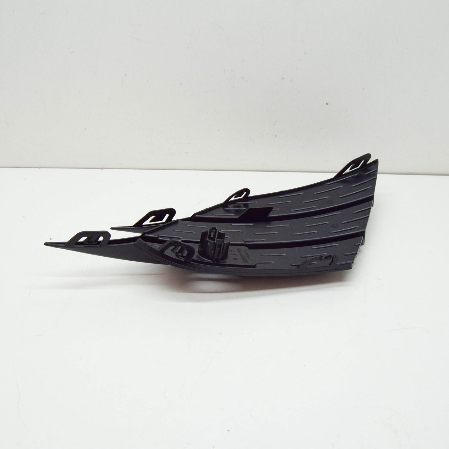 NEW MERCEDES-BENZ EQE V295 FRONT LEFT FOG LIGHT TRIM A2958854101 ORIGINAL