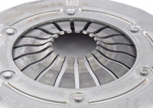 NEW AUDI A3 8P CLUTCH PRESSURE PLATE 220MM 03F141025 ORIGINAL