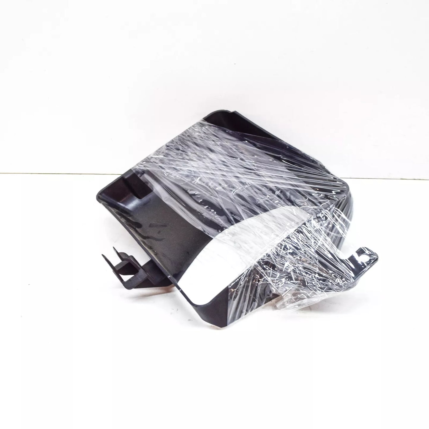 NEW BMW M2 F87 RADIATOR LEFT AIR DUCT 51748064145 8064145 2016 ORIGINAL