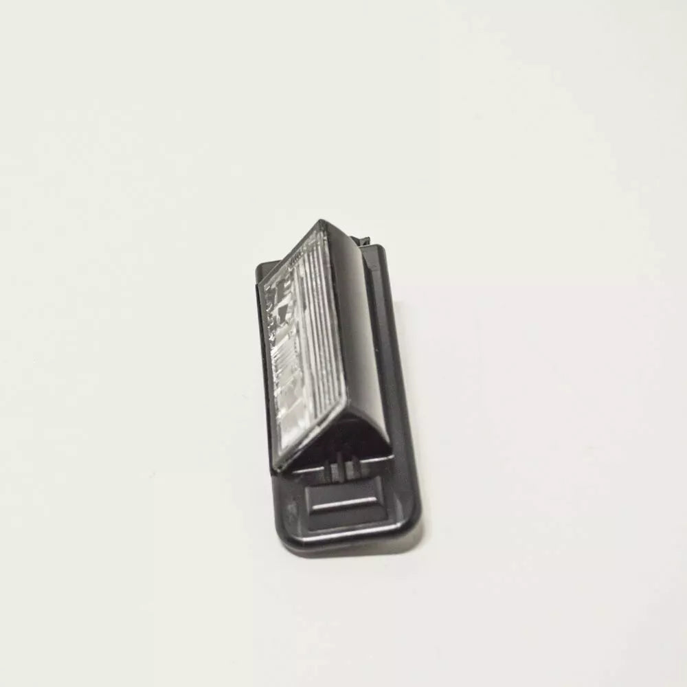 NEW BMW 3 E36 LICENSE PLATE LIGHT 63261387047 ORIGINAL