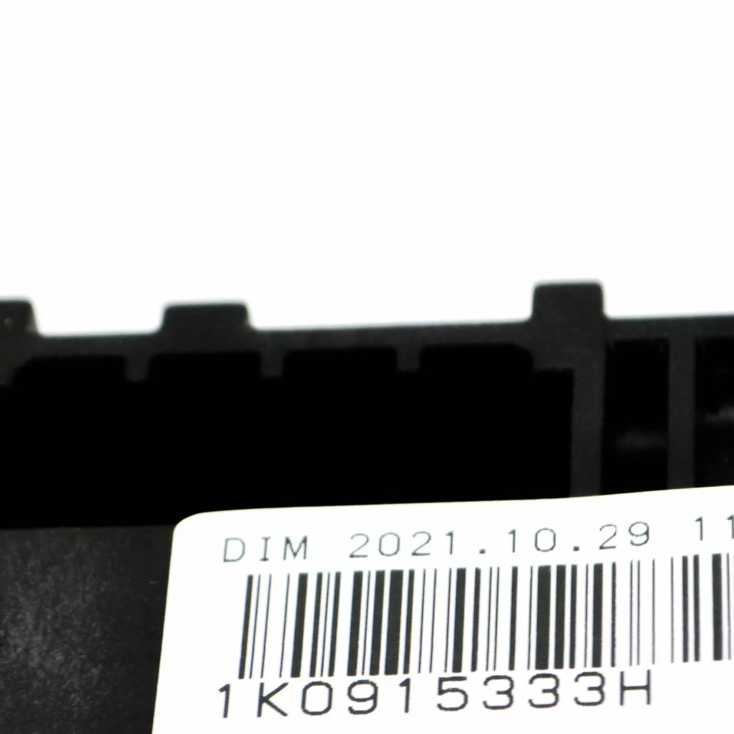 NEW AUDI A3 8P BATTERY PAD BRACKET 1K0915333H 2008