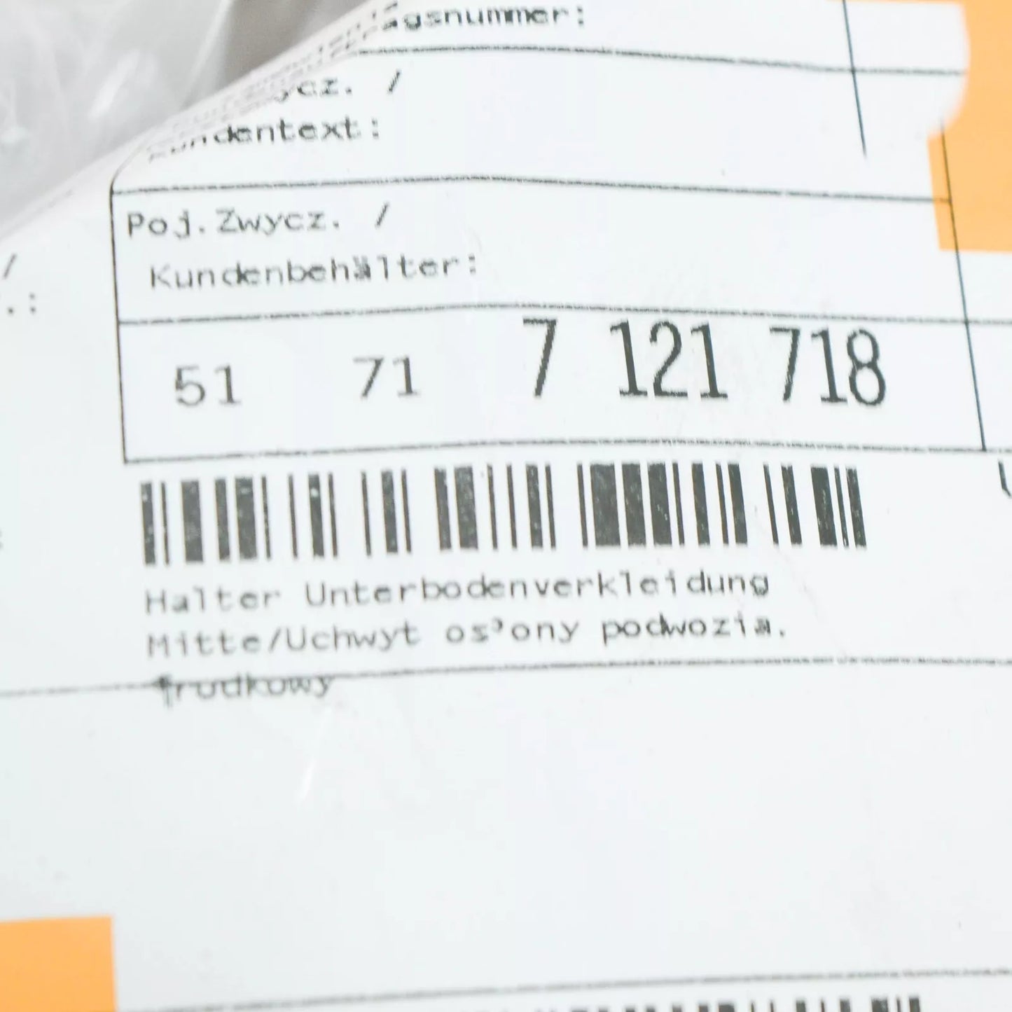 NEW BMW 5 E60 CENTER UNDERBODY PANELLING BRACKET 51717121718 ORIGINAL