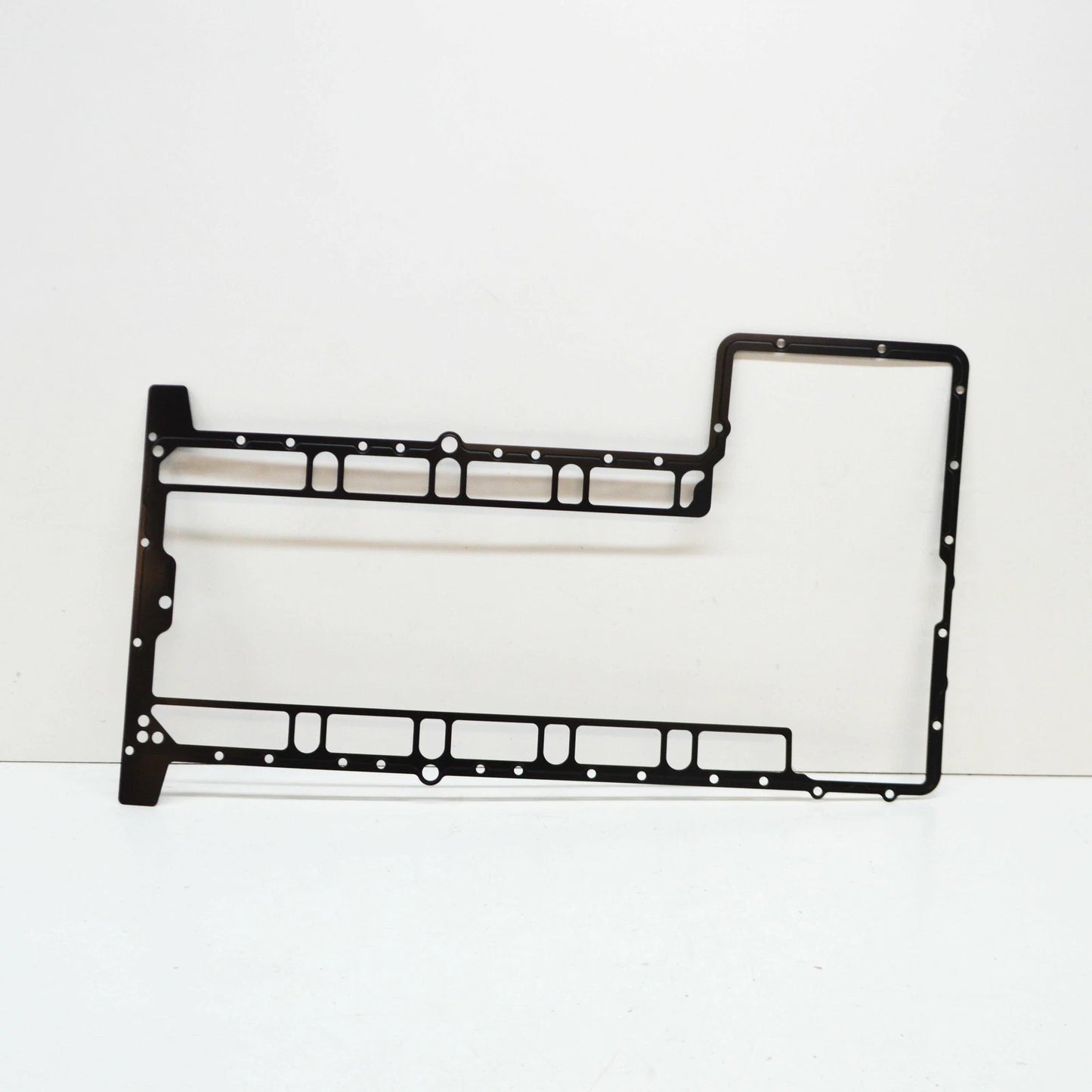 NEW BMW M5 E60 ENGINE OIL PAN GASKET 11137836361 ORIGINAL
