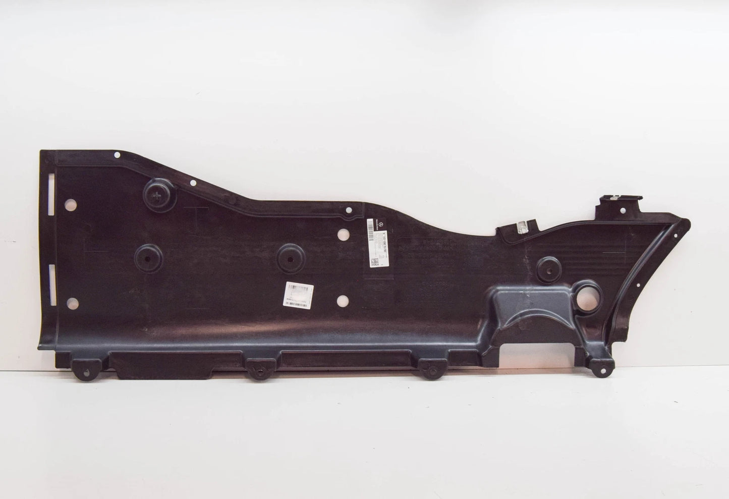 NEW MERCEDES-BENZ GLE W167 RIGHT UNDER MAIN FLOOR COVER A1676803200 ORIGINAL