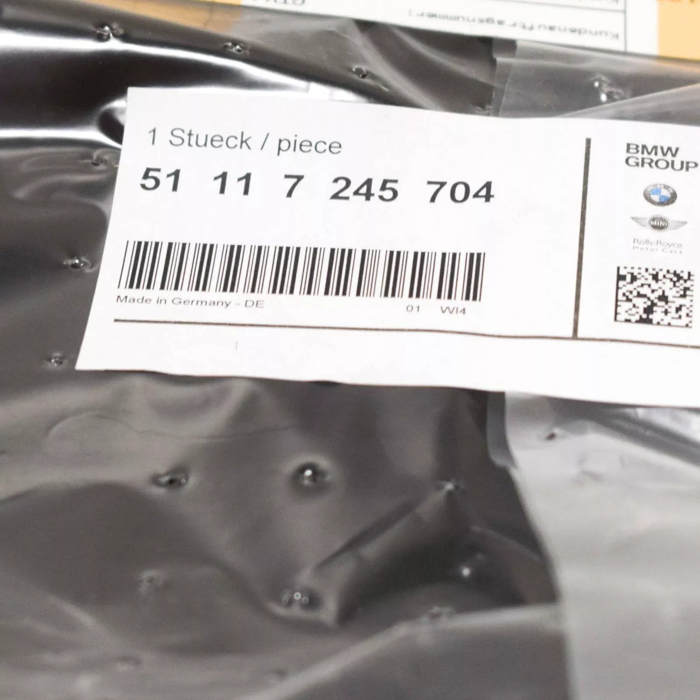 NEW BMW 1 F20 FRONT BUMPER LICENSE NUMBER PLATE 51117245704 7245704 2014